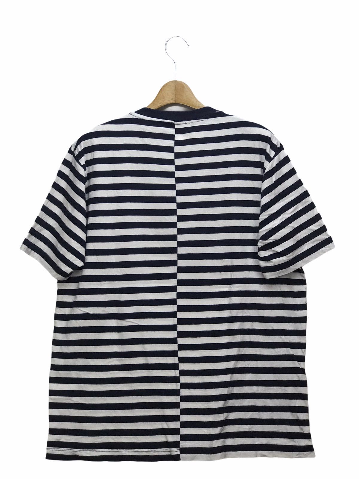 JW Anderson × Uniqlo JW Anderson X Uniqlo Stripe Shirt Size US L / EU 52-54 / 3 - 2 Thumbnail