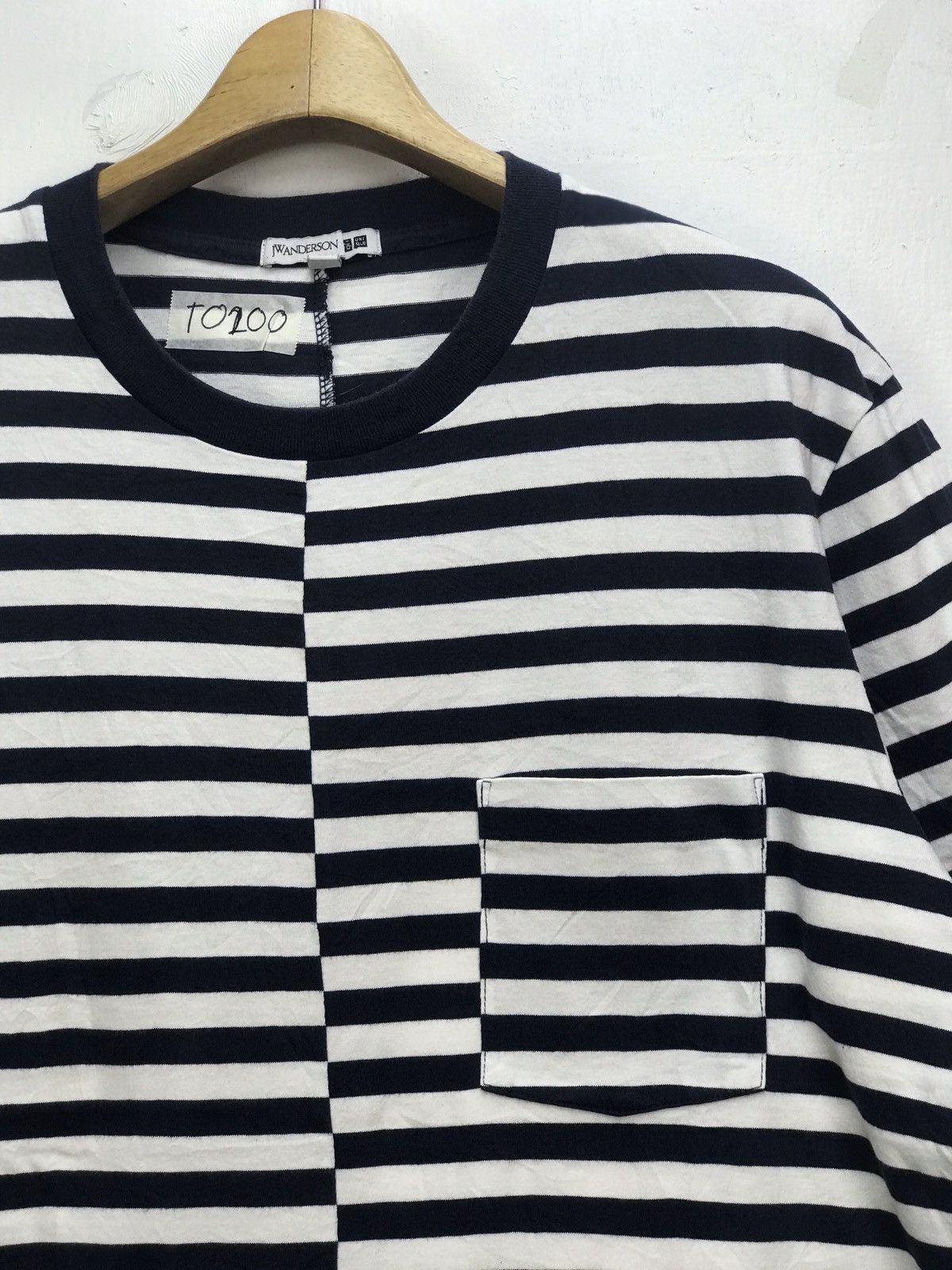 JW Anderson × Uniqlo JW Anderson X Uniqlo Stripe Shirt Size US L / EU 52-54 / 3 - 3 Thumbnail
