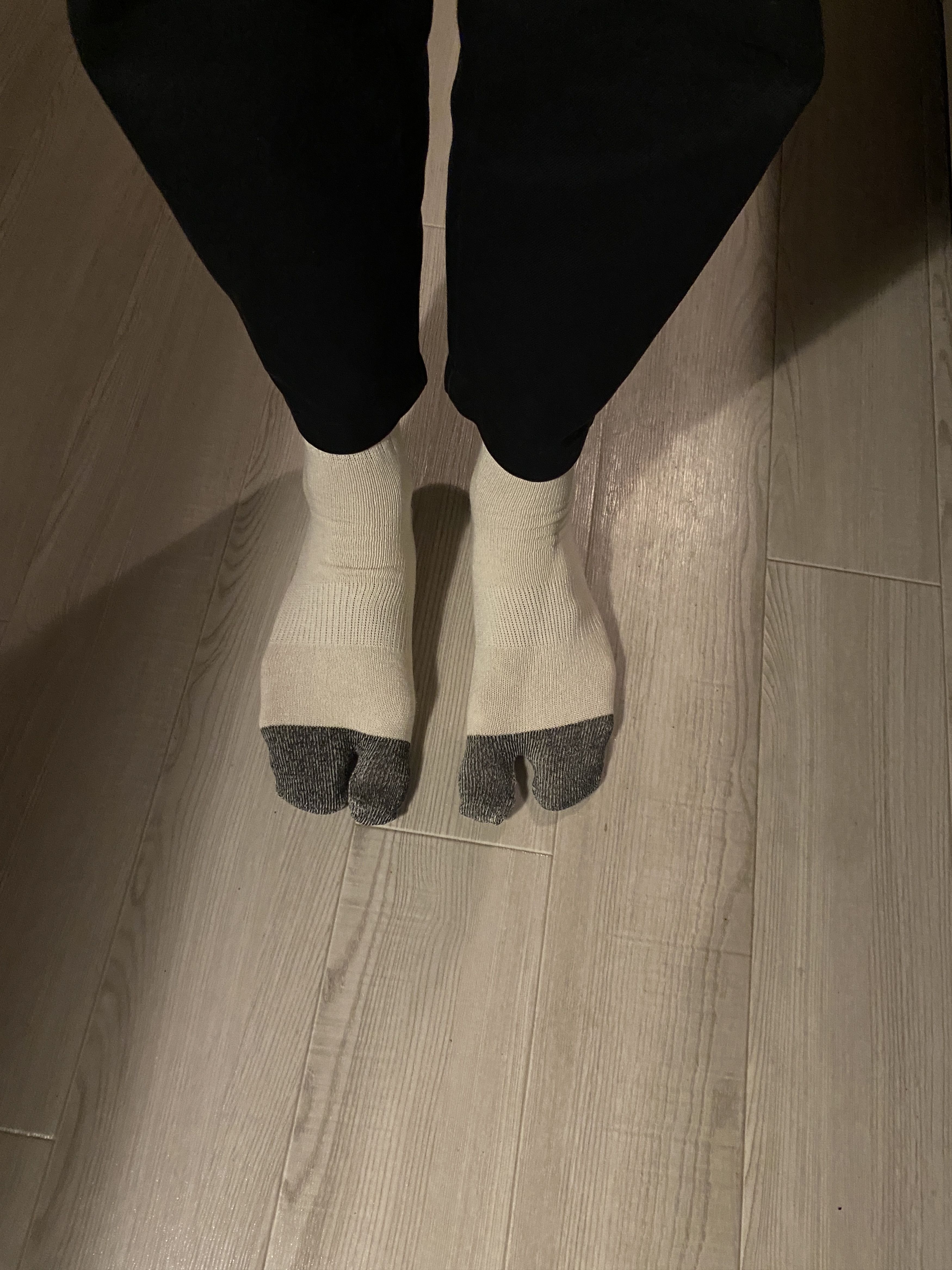 Composition by Kenzo × Deluxeware × Japanese Brand Tabi Socks (4-pack) EU size (40-43) Off-white / gray cotton Size ONE SIZE - 3 Thumbnail