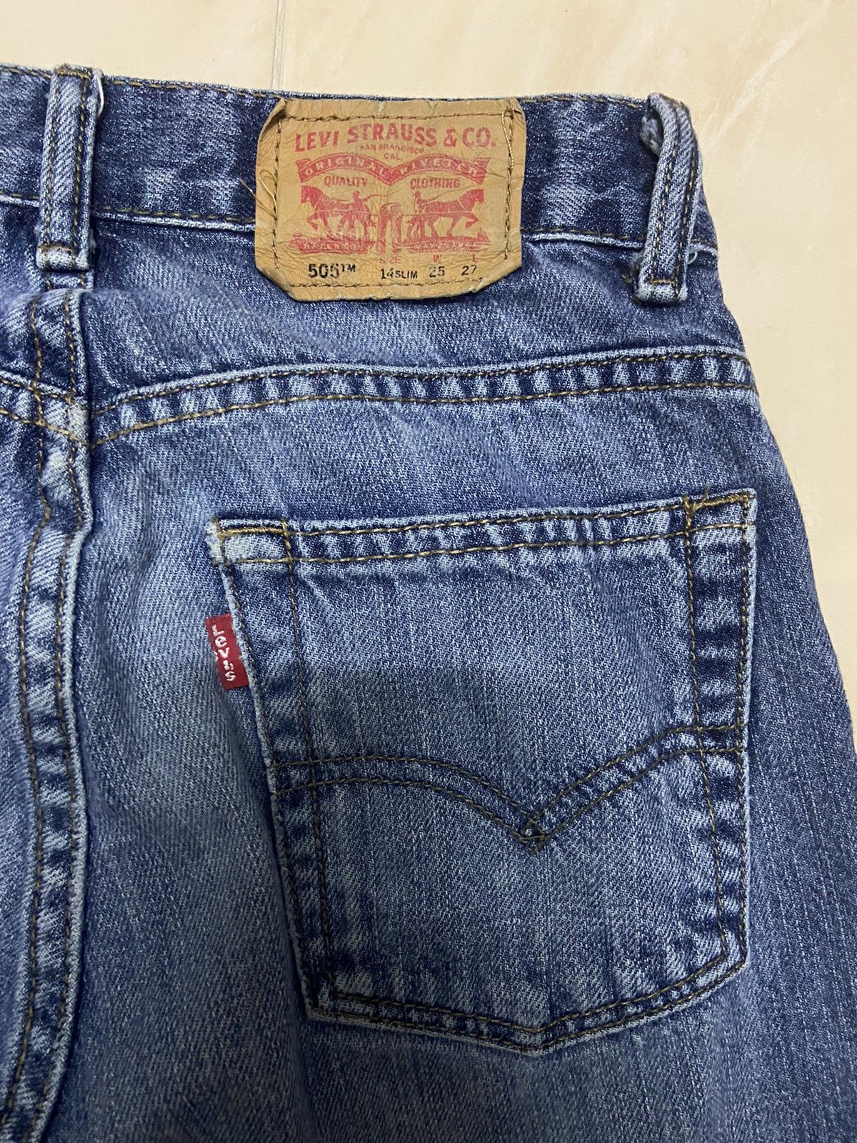 Levi's Vintage Levis 505 Denim Jeans straight cut Fit W26 Size US 26 / EU 42 - 6 Thumbnail