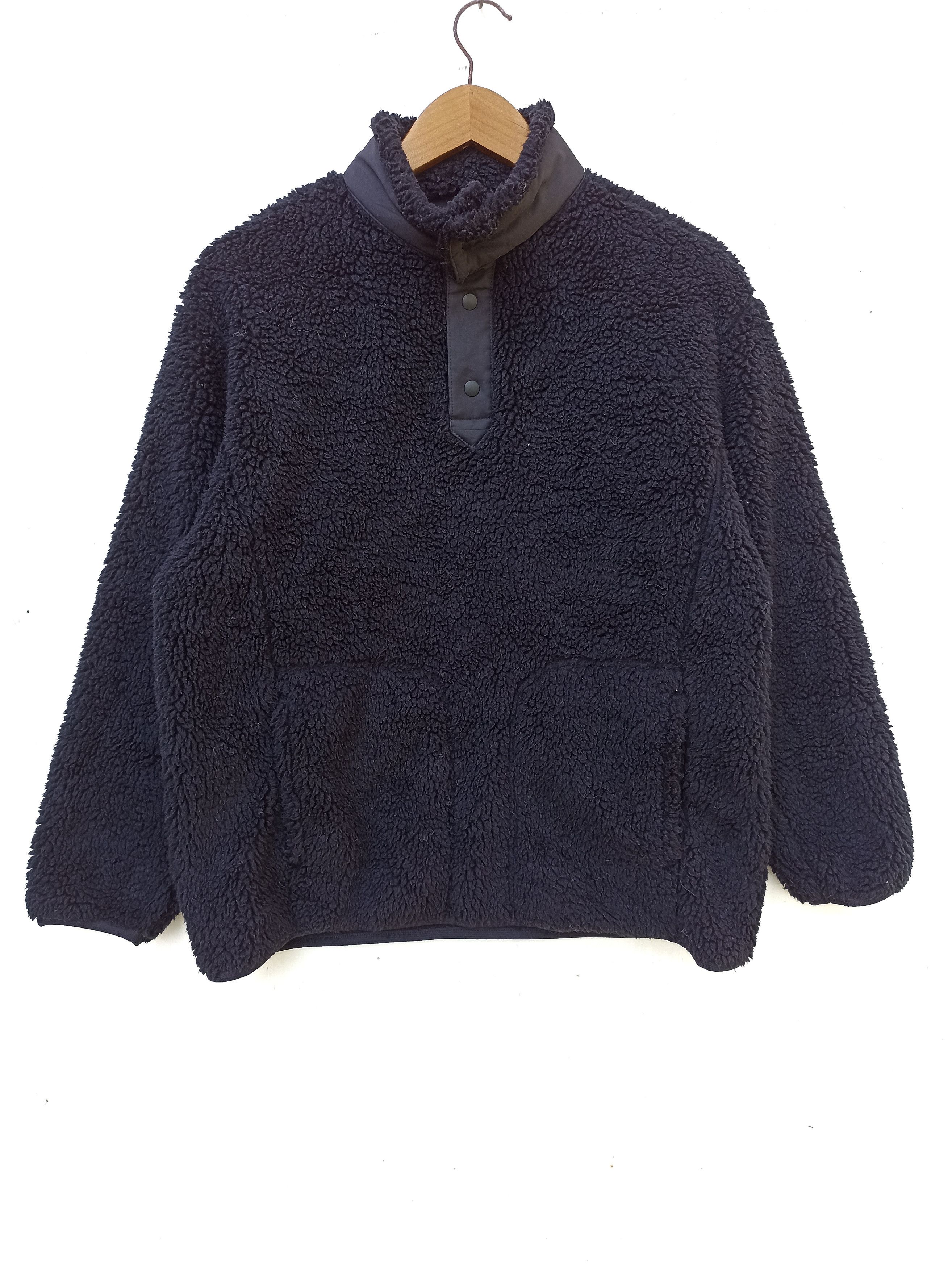 Uniqlo × White Mountaineering Uniqlo X white Mountaineering fleece sweater jacket Size US S / EU 44-46 / 1 - 1 Thumbnail