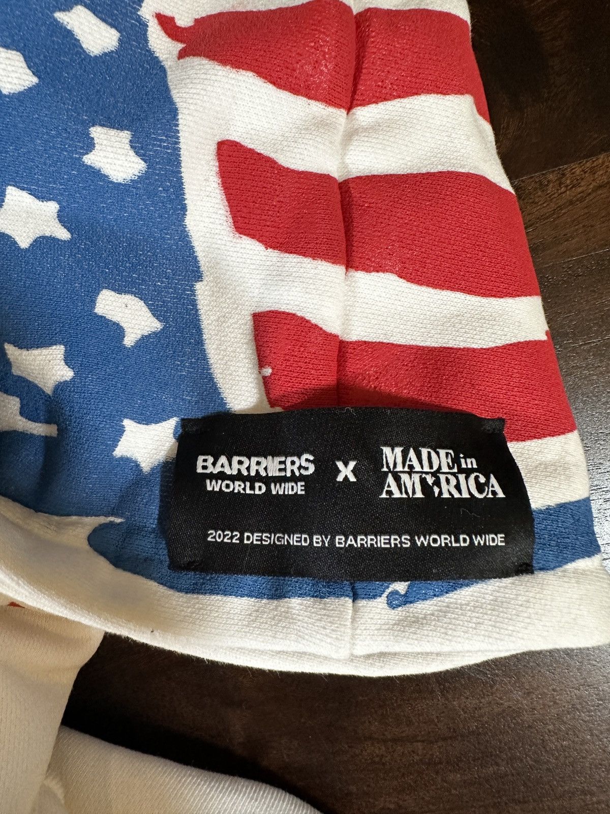 Barriers Barriers Made in America Merch Hoodie Size US M / EU 48-50 / 2 - 2 Thumbnail