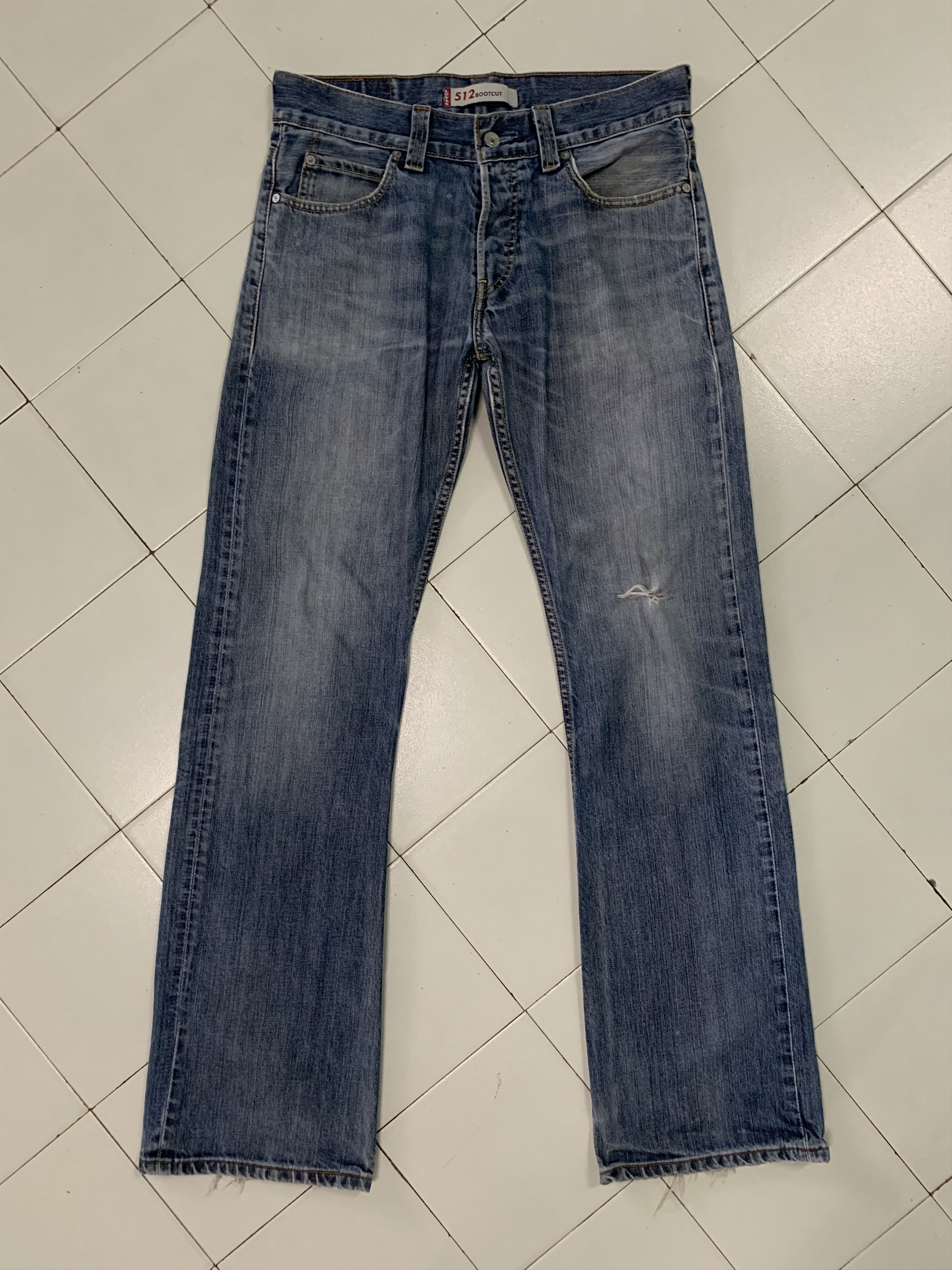 image of Flare Vintage Levis 512 Jeans Blue Denim Bootcut Fly Button, Men's (Size 32)