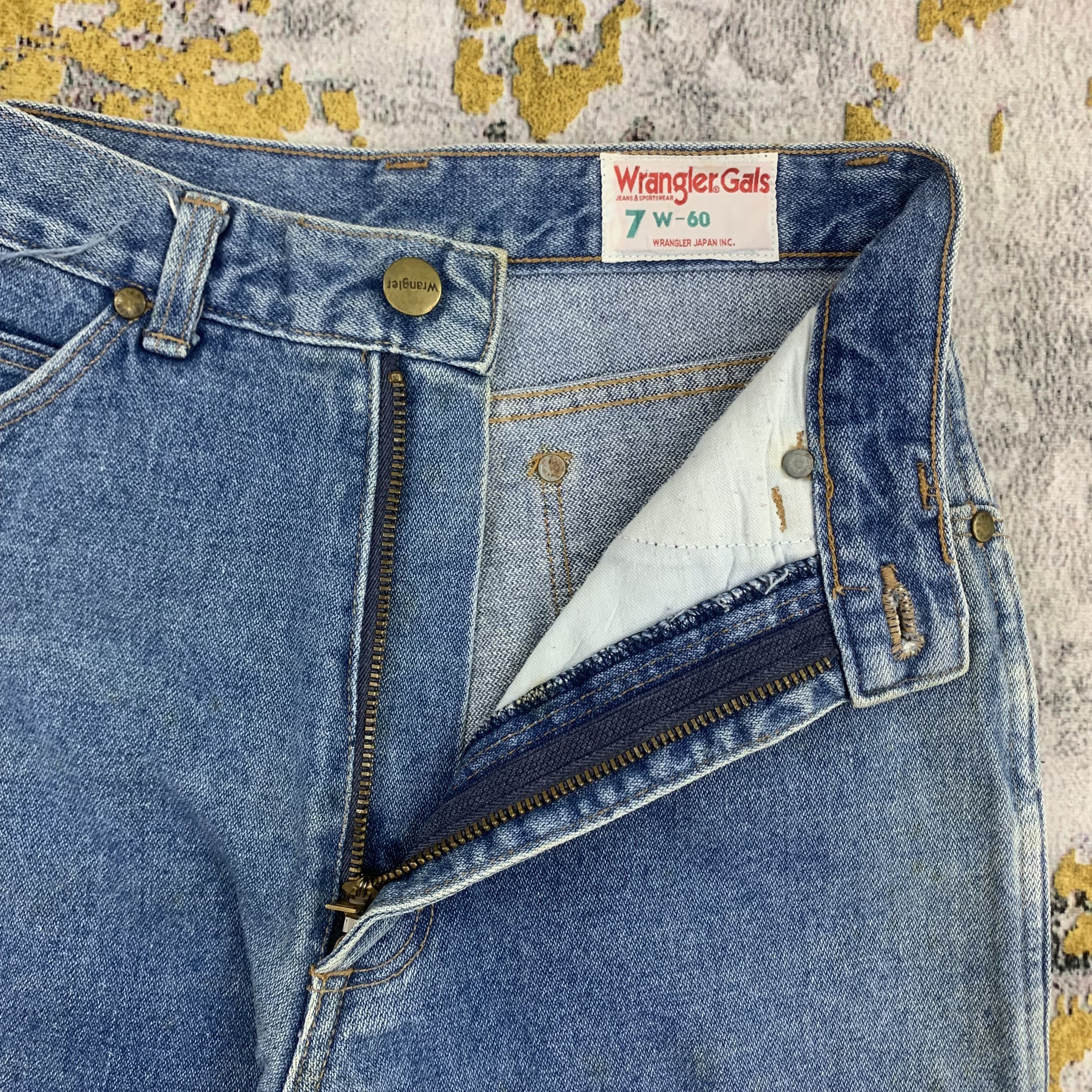 Vintage Tiny Waist Jeans Wrangler Blue Denim High Waist Loose Fit Size 23" - 3 Thumbnail