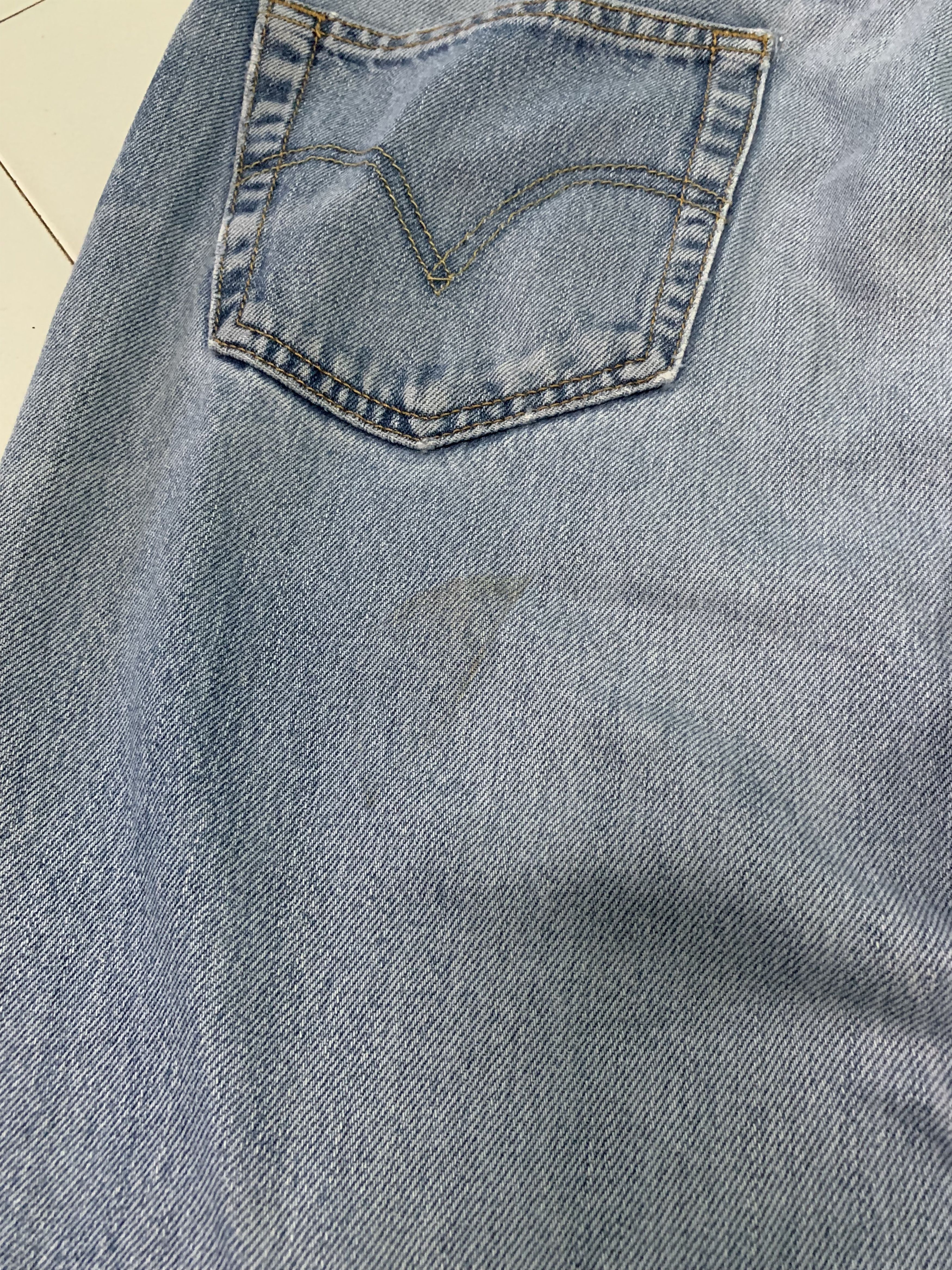 Levi's Vintage Levis Ripped Jeans Dirty Blue Denim Levis 505 Size US 35 - 13 Thumbnail