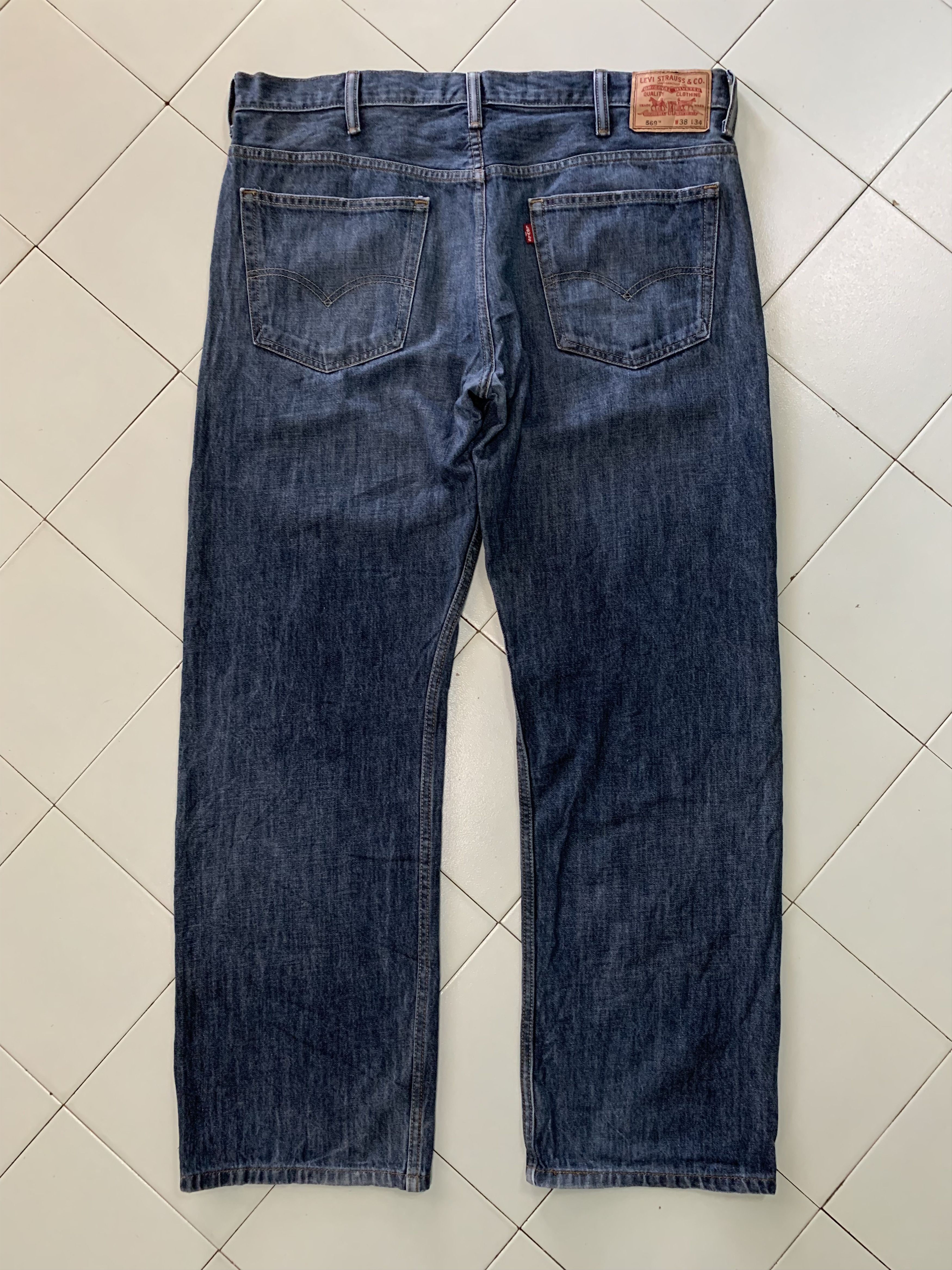 Levi's Vintage Levis Jeans Blue Denim Levis 569 Size US 40 / EU 56 - 2 Thumbnail