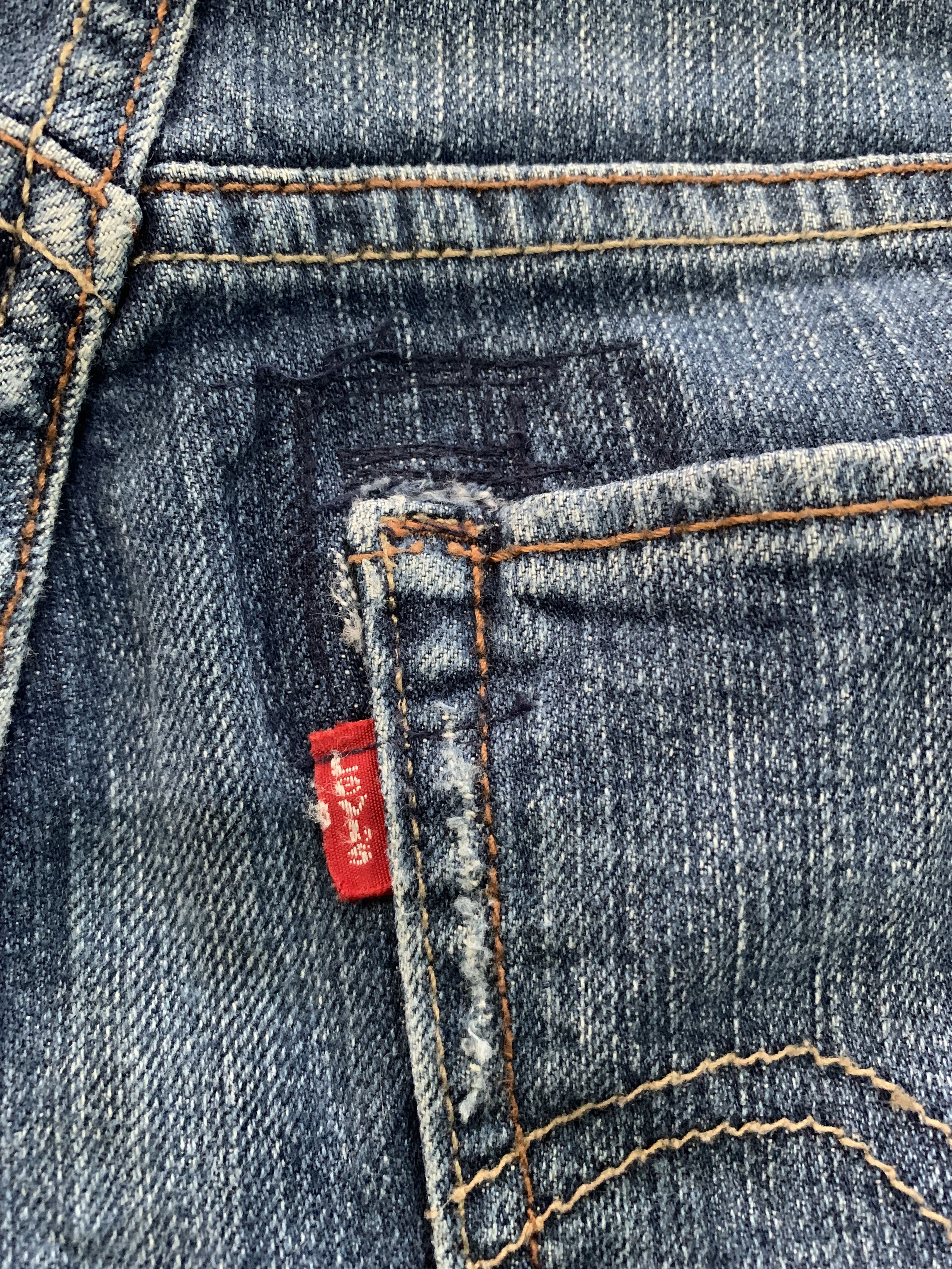 Levi's Vintage Levis Jeans Blue Denim Skinny Levis 510 Size US 32 / EU 48 - 14 Thumbnail