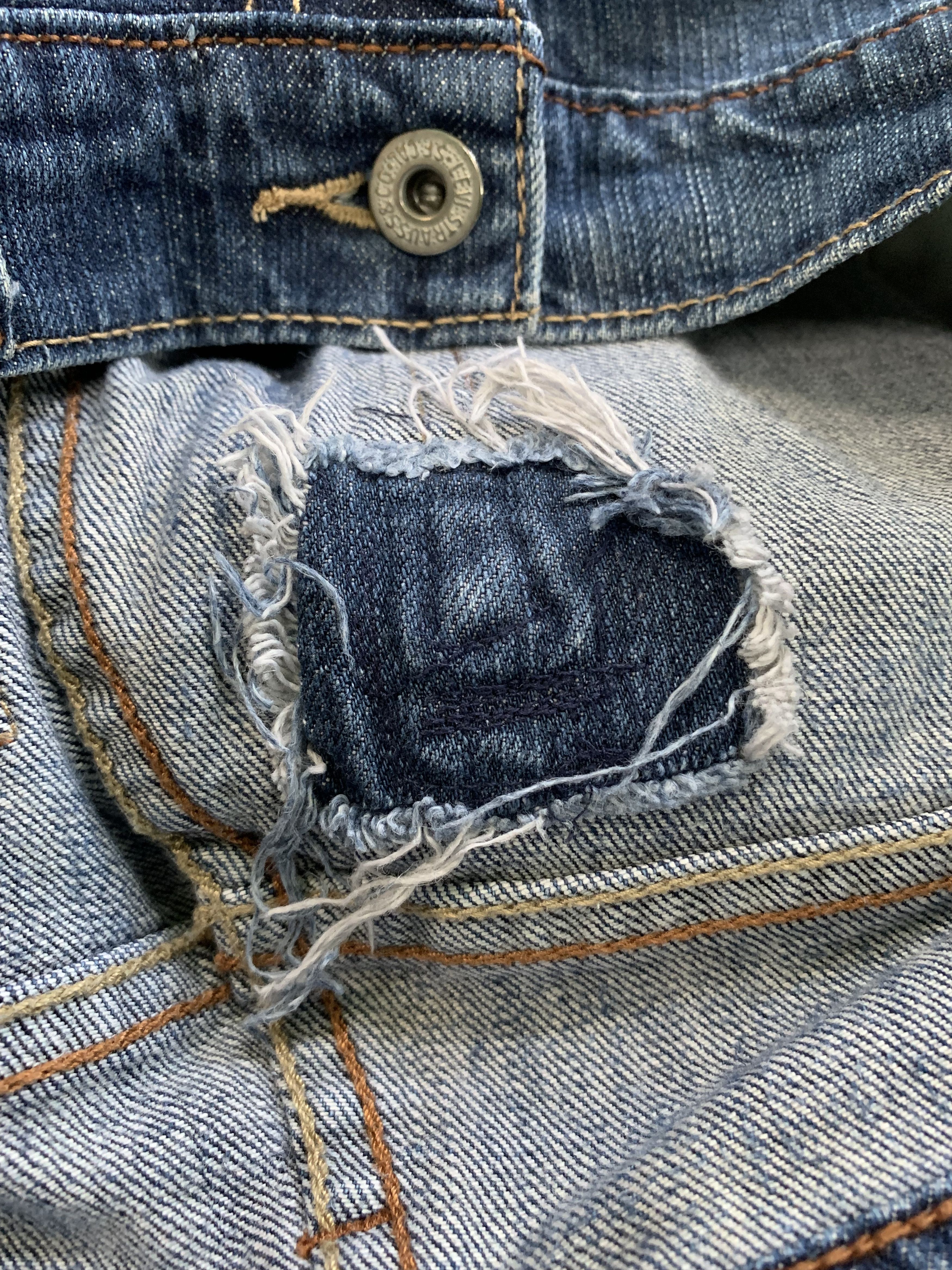Levi's Vintage Levis Jeans Blue Denim Skinny Levis 510 Size US 32 / EU 48 - 13 Thumbnail