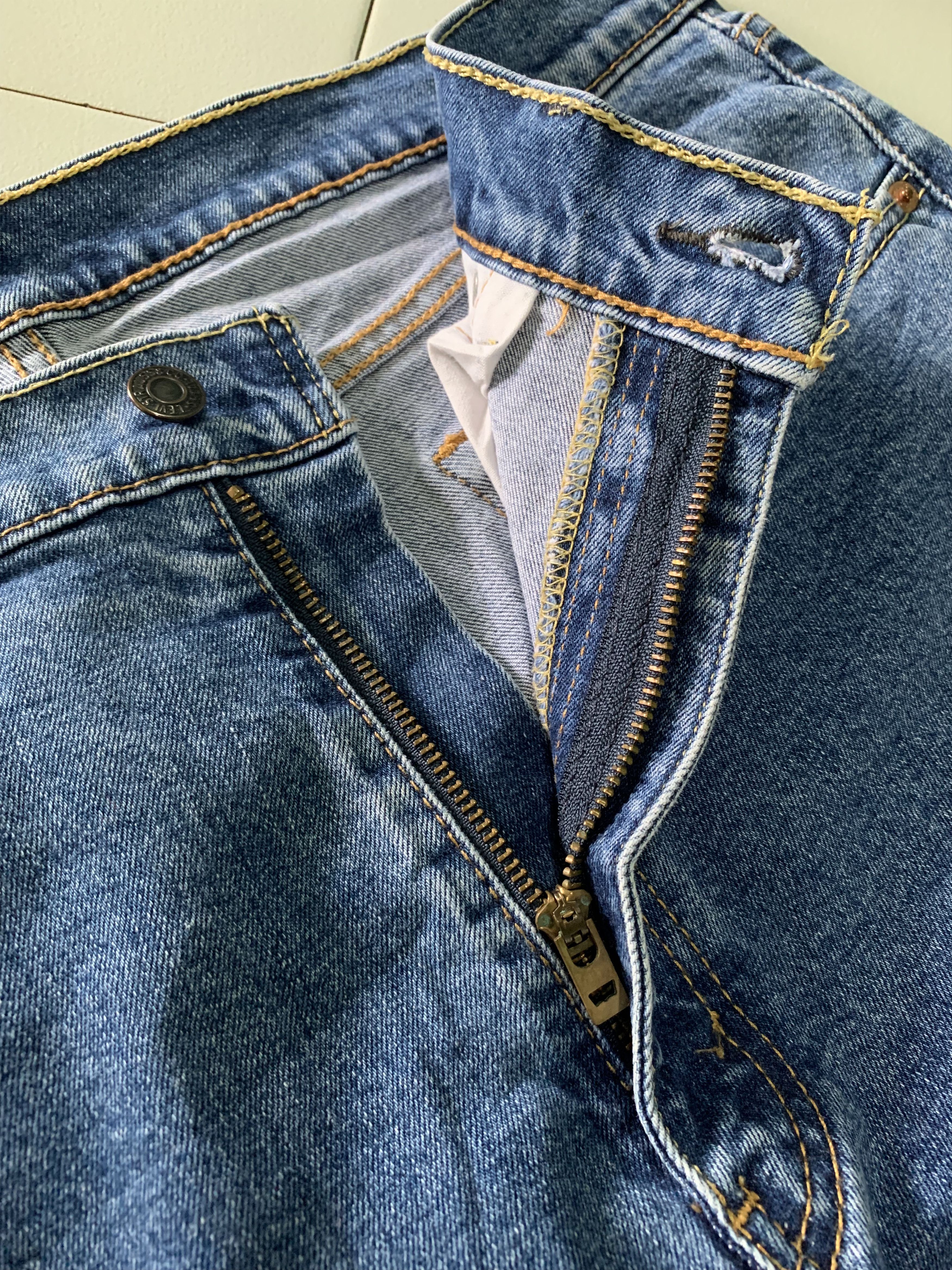 Levi's Vintage Levis Jeans Blue Denim Levis 505 Size US 36 / EU 52 - 11 Thumbnail