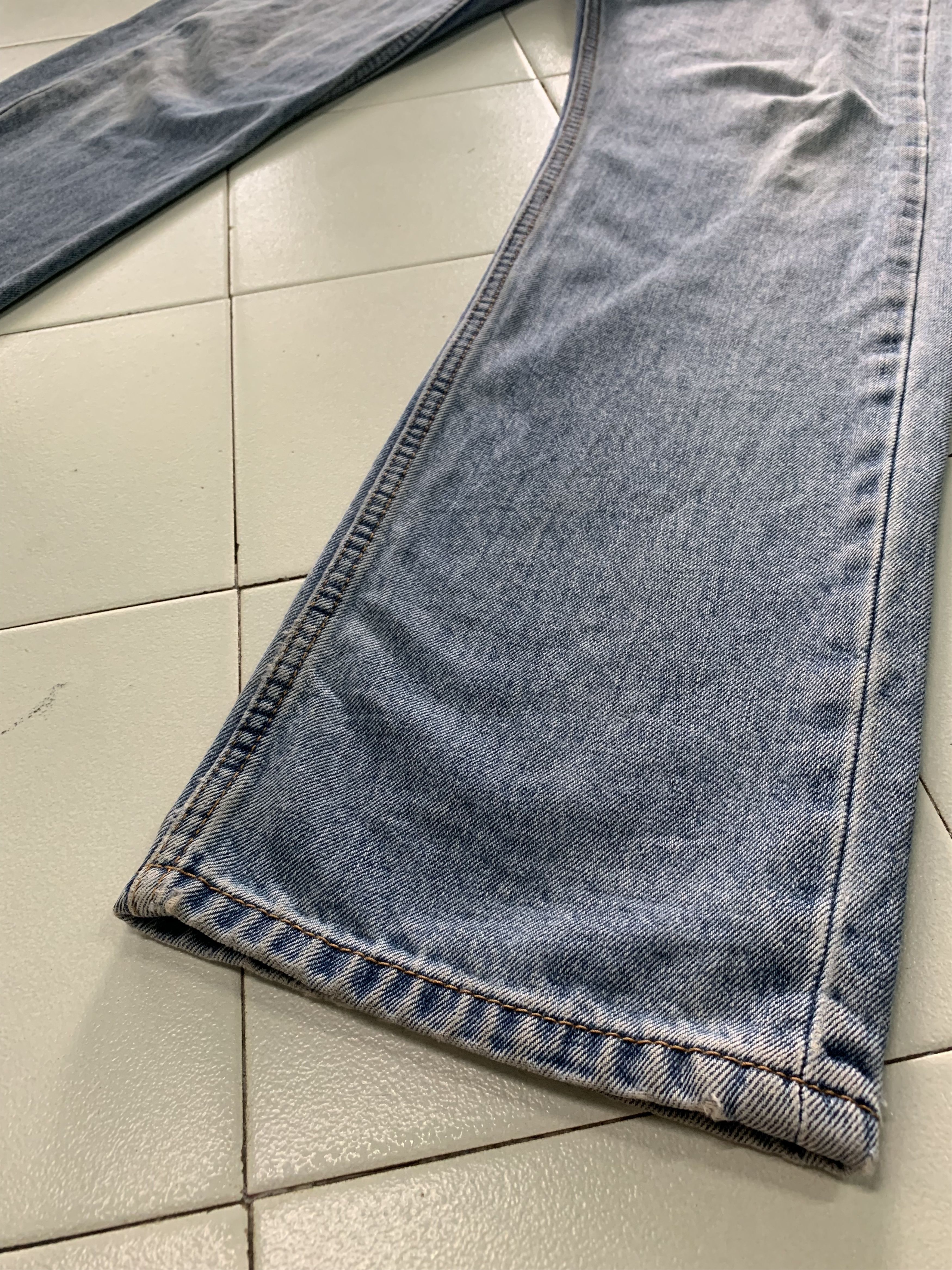 Levi's Vintage Levis Jeans Light Wash Blue Denim Levis 505 Size US 32 / EU 48 - 5 Thumbnail