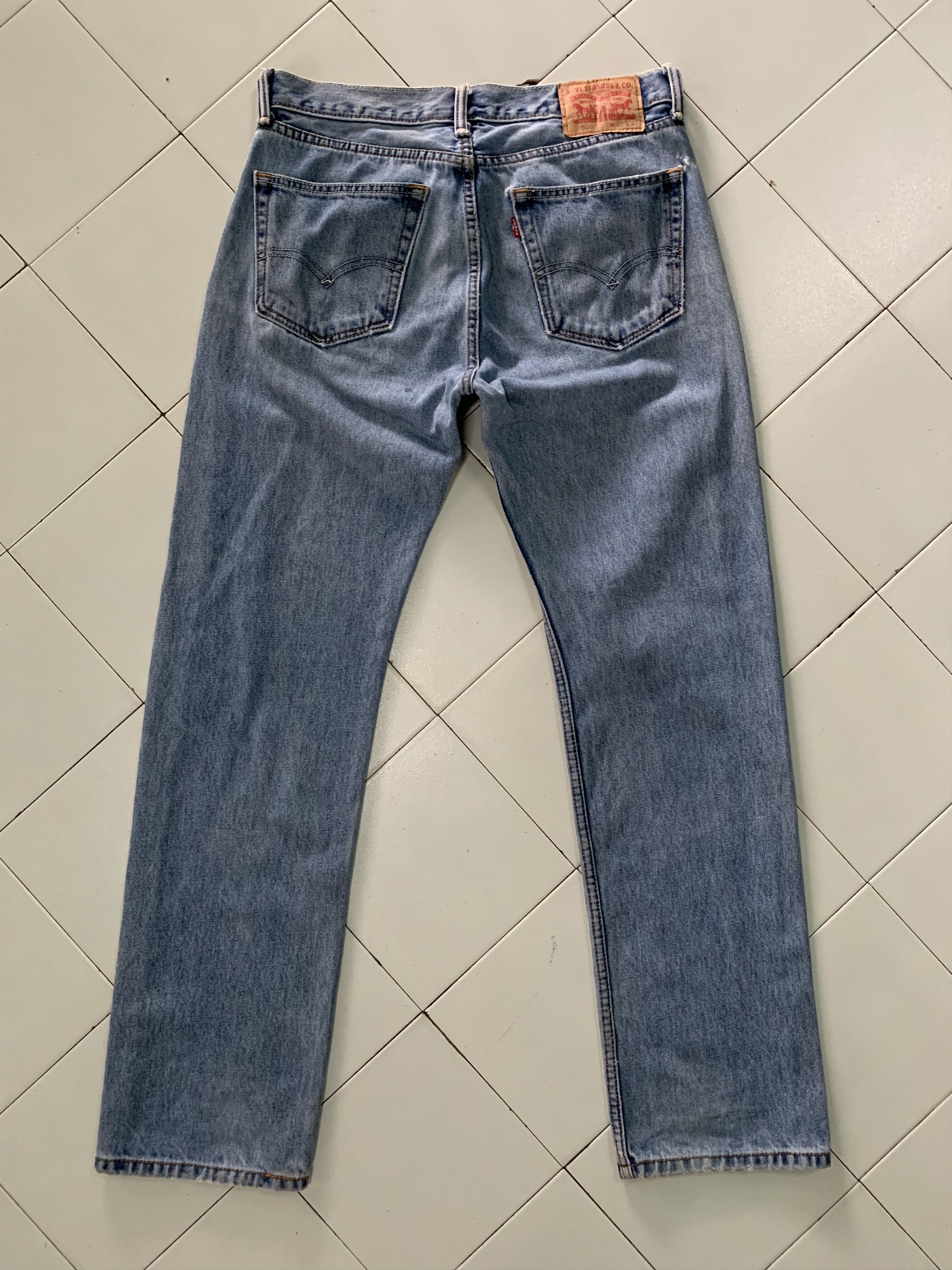 Levi's Vintage Levis Jeans Light Wash Blue Denim Levis 505 Size US 32 / EU 48 - 2 Thumbnail