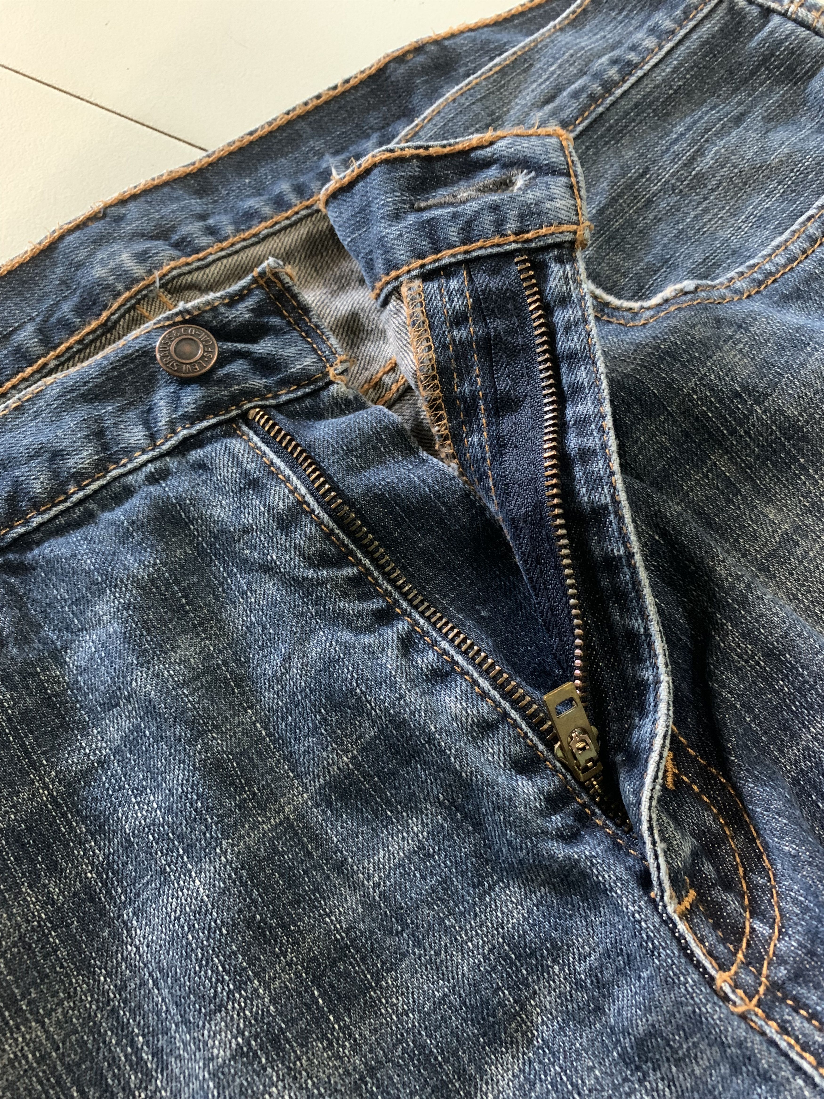 Levi's Vintage Y2k Levis Jeans Blue Denim Levis 559 Size US 38 / EU 54 - 8 Thumbnail