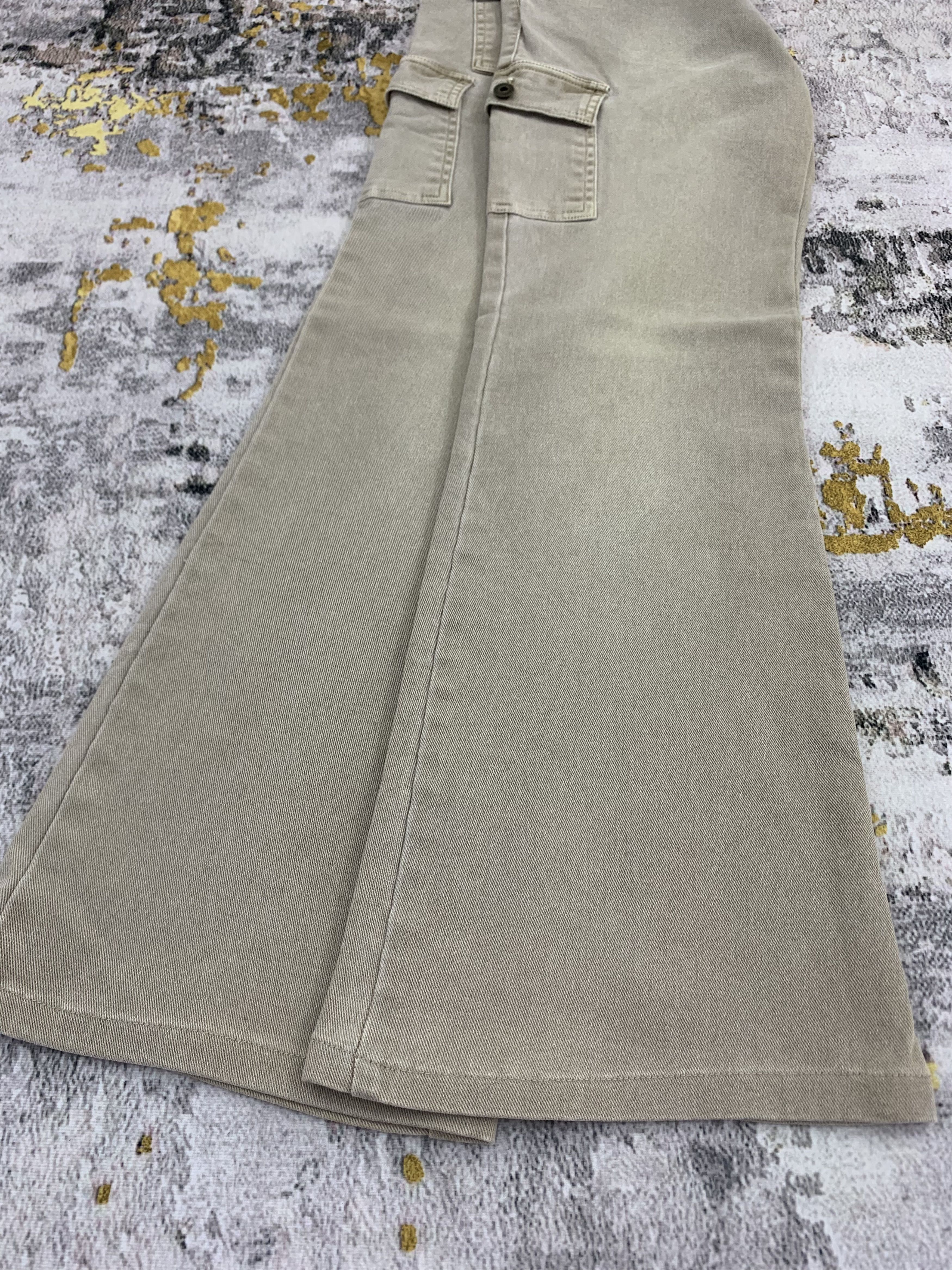 Japanese Brand Vintage Cargo Pants Jeans Khaki Flap Pocket Denim Bootcut Size US 29 - 6 Thumbnail