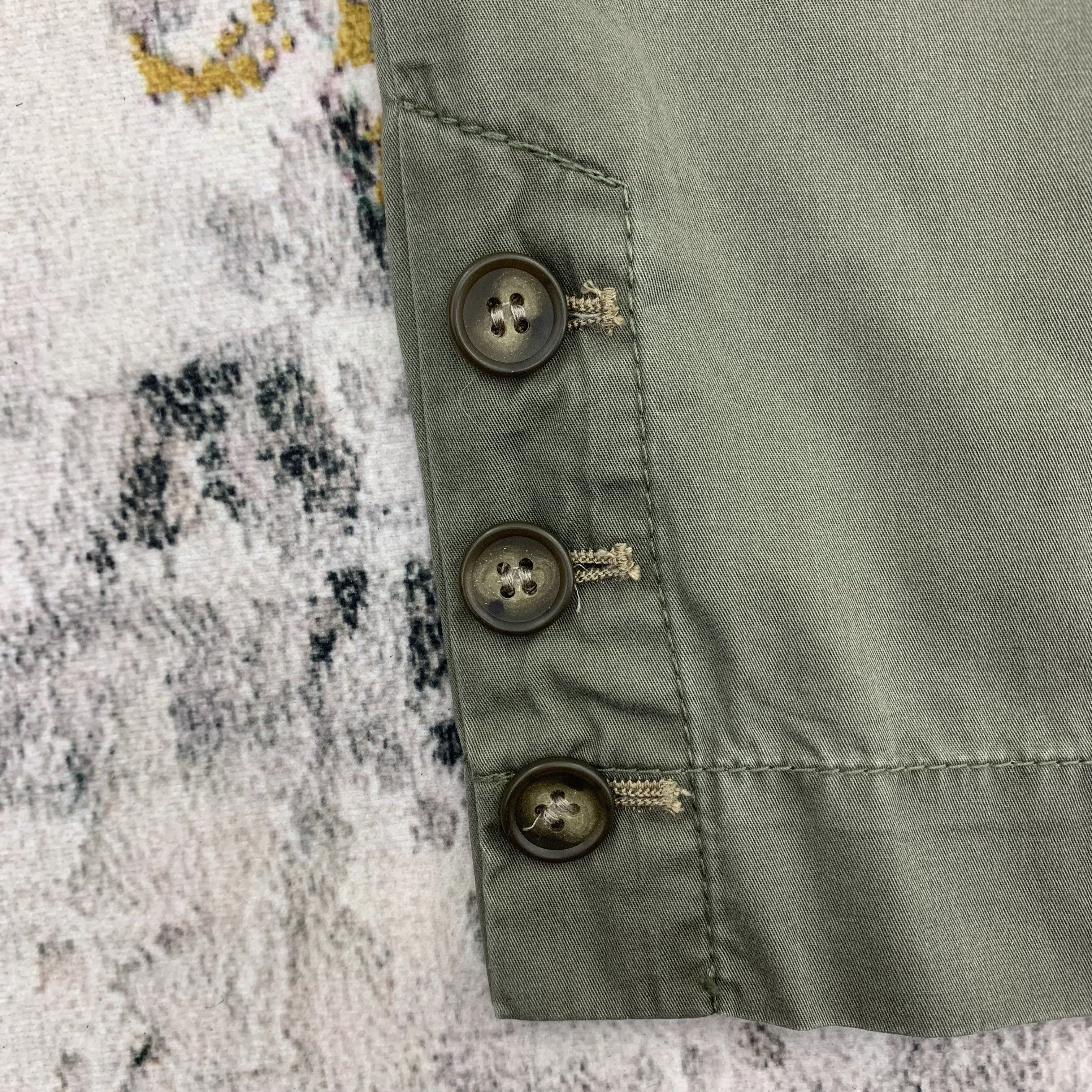 Japanese Brand Uniqlo Cargo Pants Multipocket Button on Knee size 30 Size US 30 / EU 46 - 6 Thumbnail