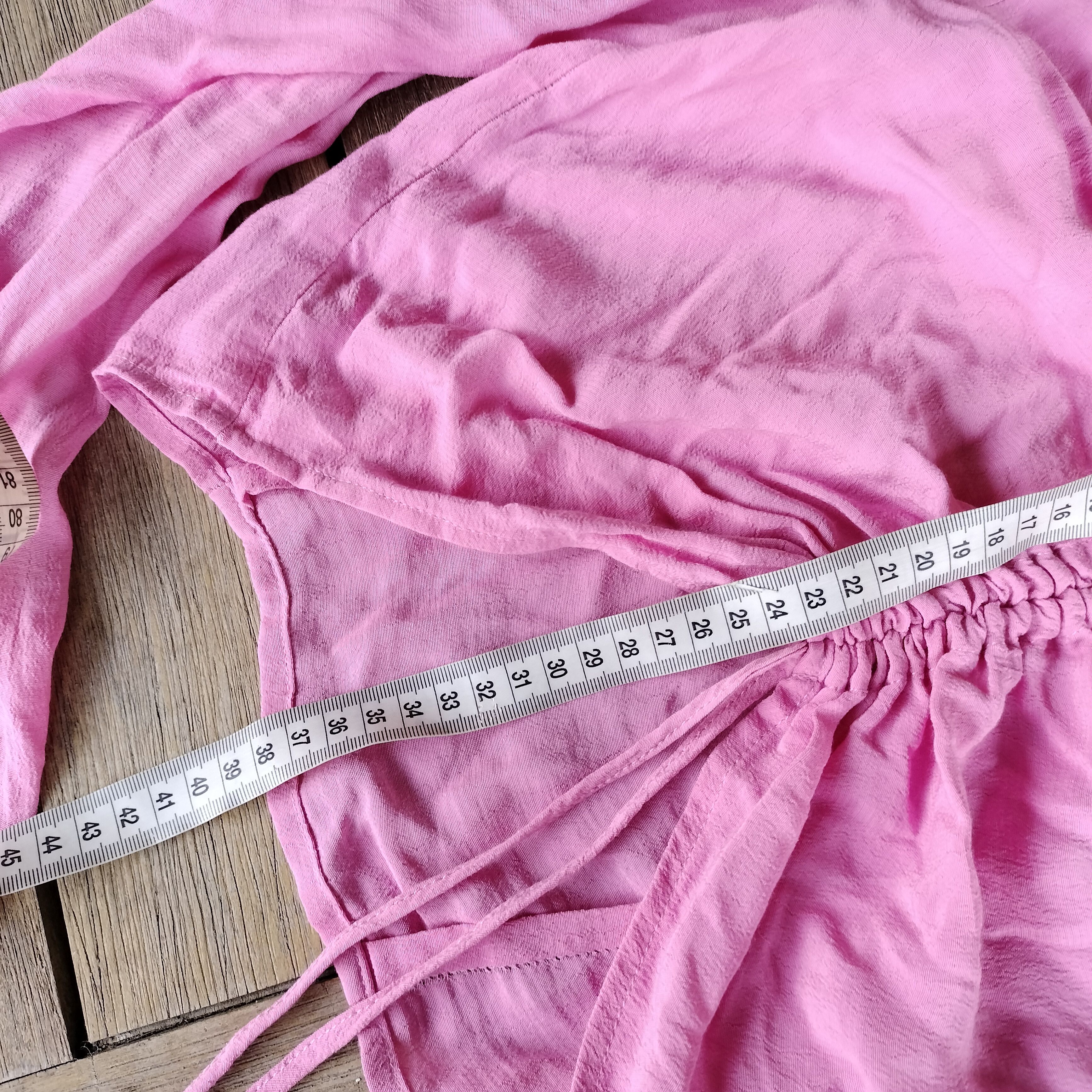 Bershka Bershka hot pink ruched gathered front crop top Size S / US 4 / IT 40 - 10 Thumbnail