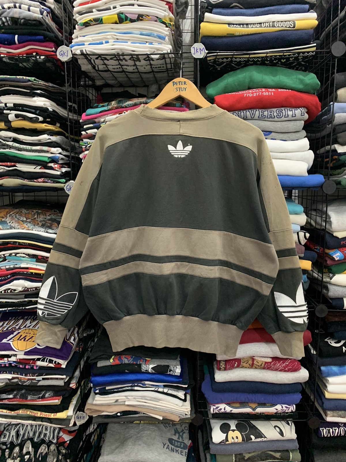 Adidas × Vintage VINTAGE 90’s ADIDAS EMBROIDERED LOGO SWEATSHIRT Size US L / EU 52-54 / 3 - 4 Thumbnail