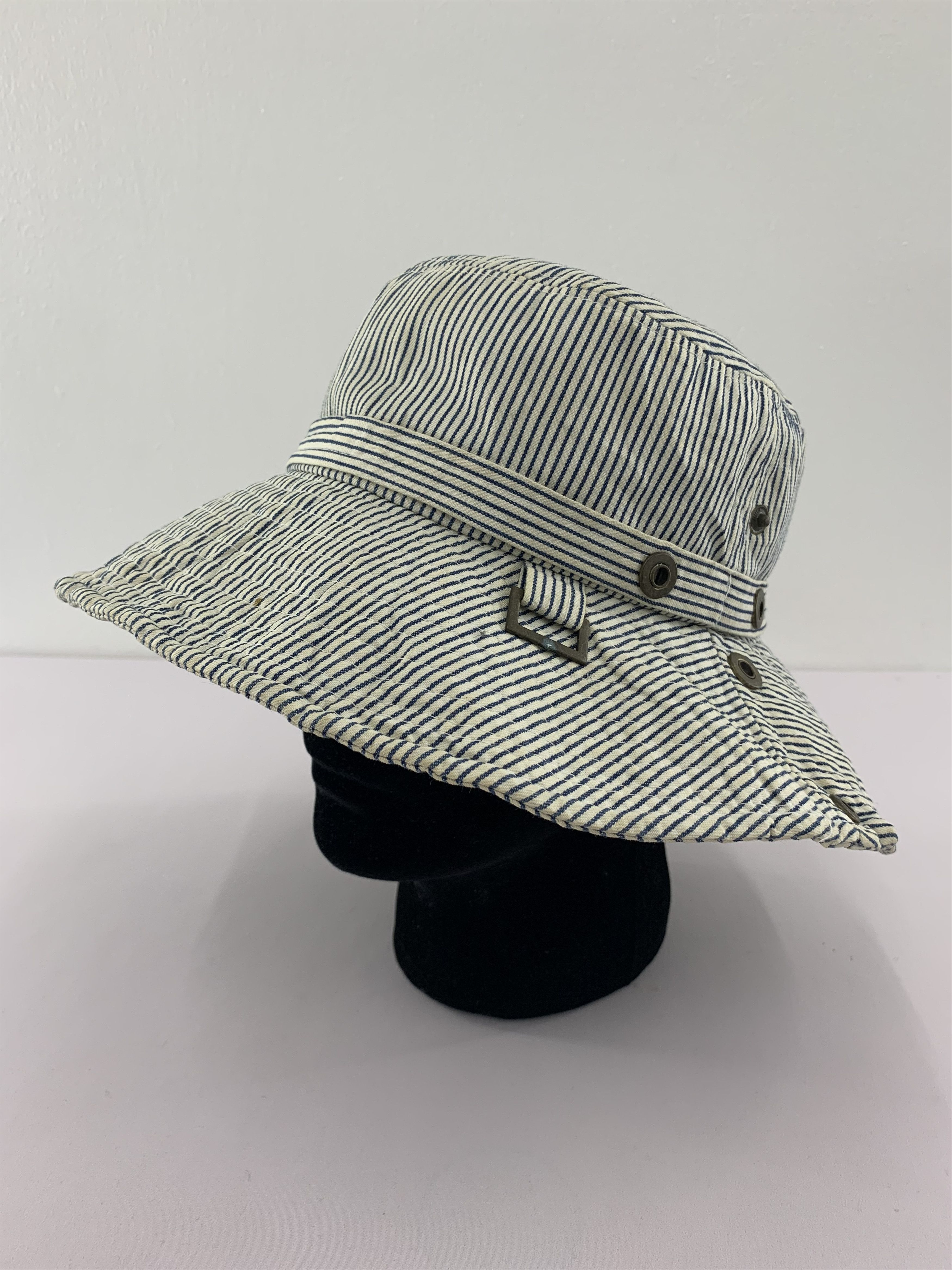 Other Unknown Bucket Hats Stripe Design - SS1145 Size ONE SIZE - 1 Thumbnail