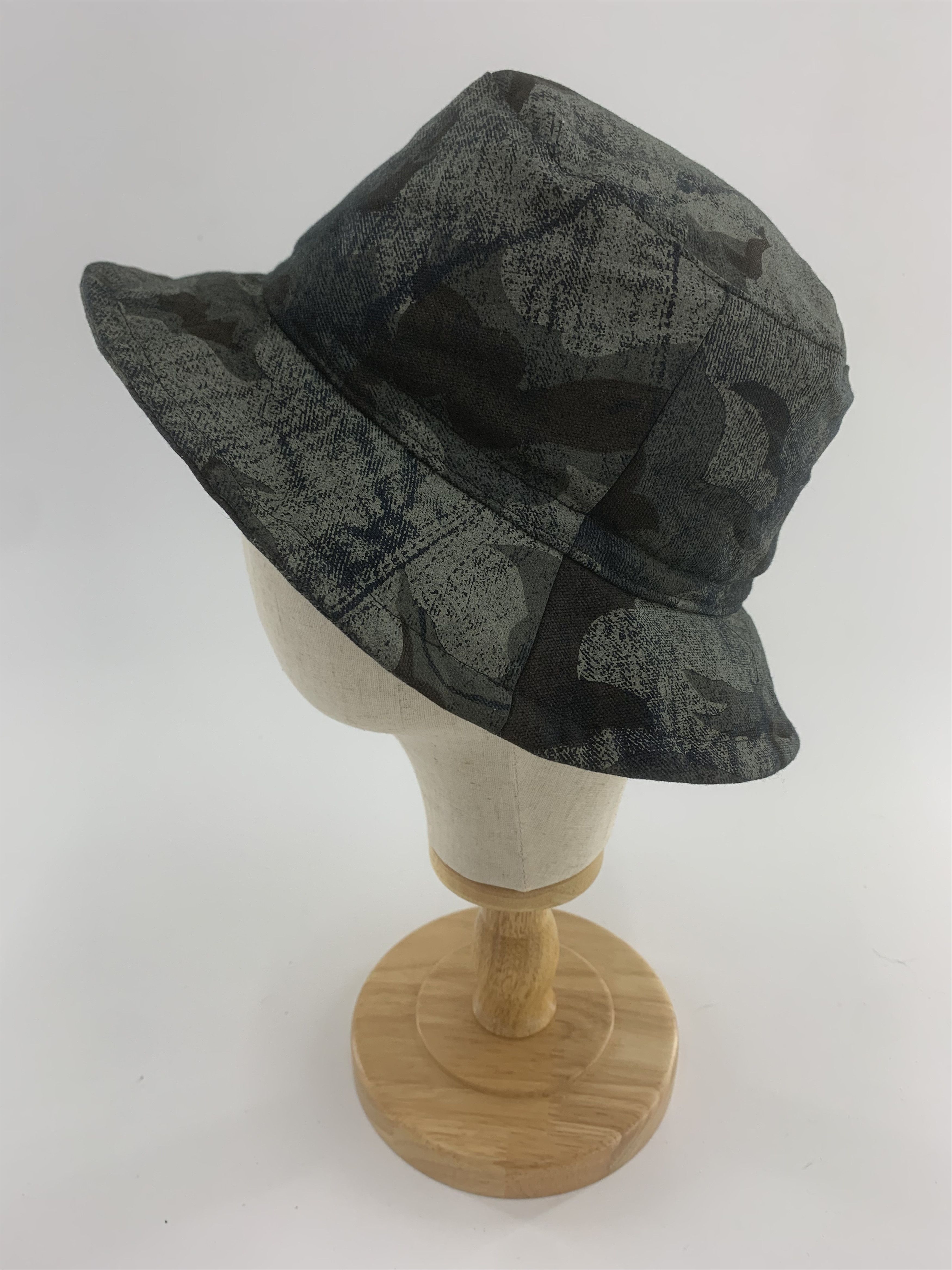 Other Unknown Camo Hat Vintage Size ONE SIZE - 1 Thumbnail