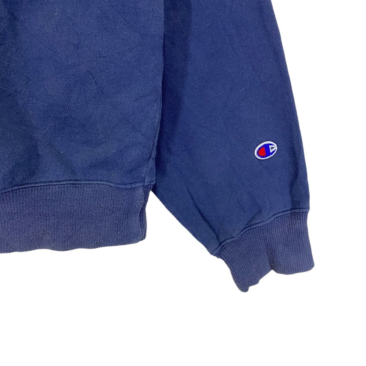 Champion Vintage Champion Small Logo Crewneck Sweatshirt Size US M / EU 48-50 / 2 - 6 Thumbnail