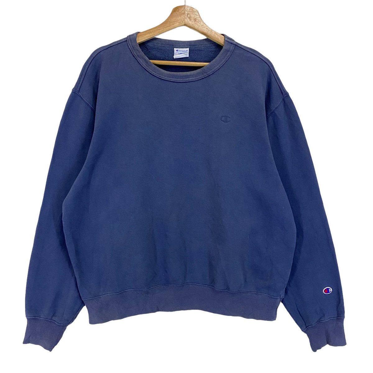 Champion Vintage Champion Small Logo Crewneck Sweatshirt Size US M / EU 48-50 / 2 - 1 Thumbnail