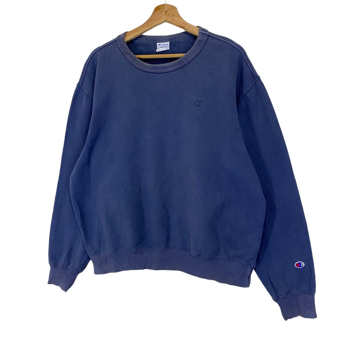 Champion Vintage Champion Small Logo Crewneck Sweatshirt Size US M / EU 48-50 / 2 - 3 Thumbnail
