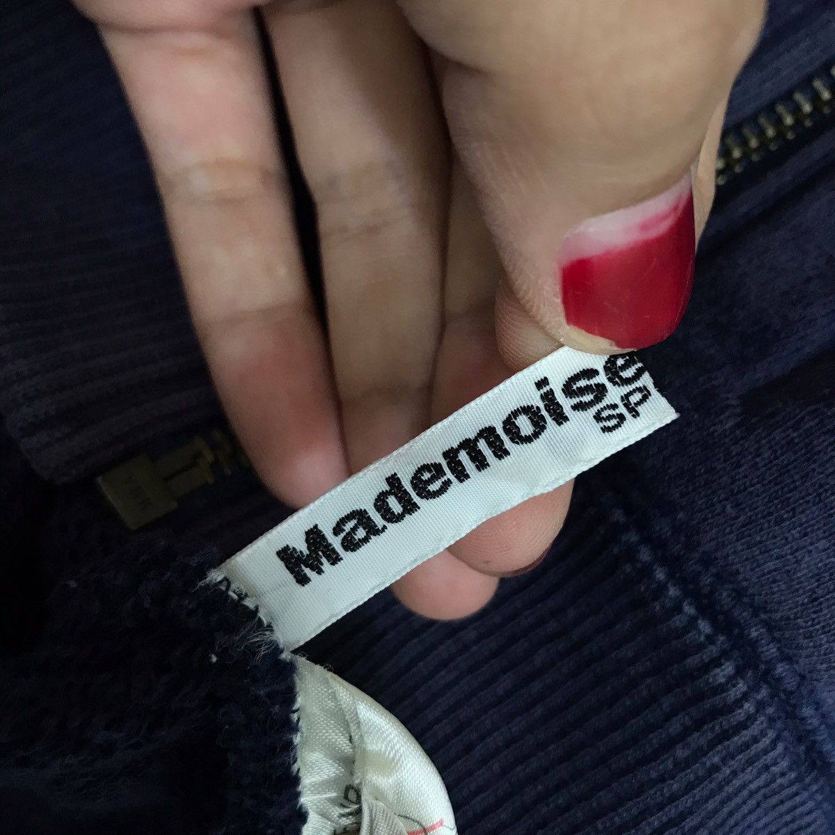 Mademoiselle Non Non MADEMOISELLE NON NON Sports Papas Japan Brand Hoodie Size US L / EU 52-54 / 3 - 4 Thumbnail