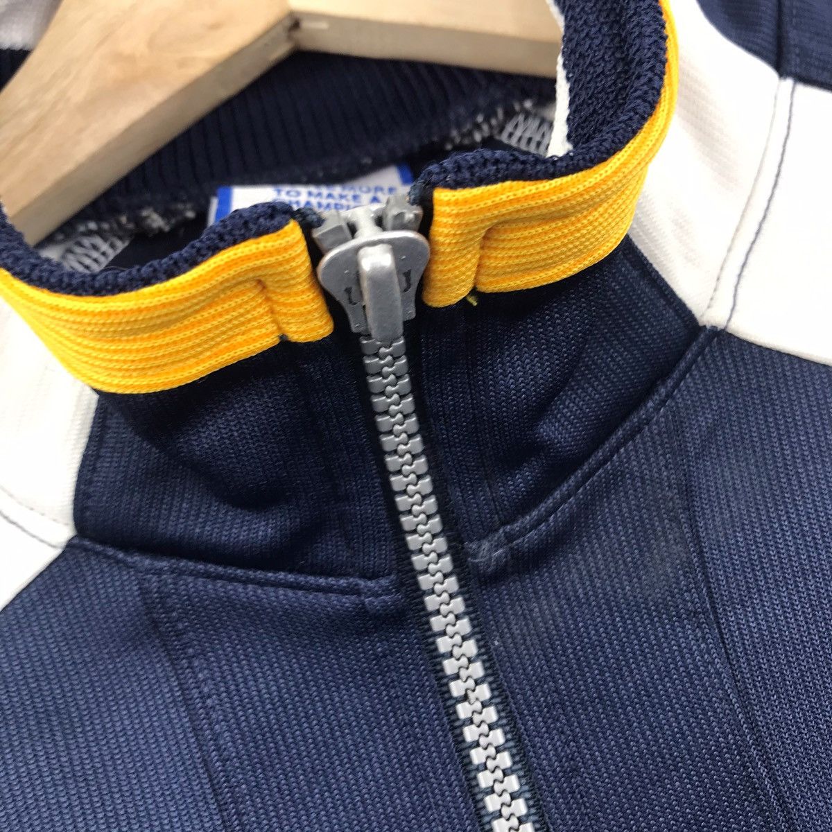 Champion Vintage CHAMPION Track Top Streetwear Blue Jacket Size US L / EU 52-54 / 3 - 7 Thumbnail