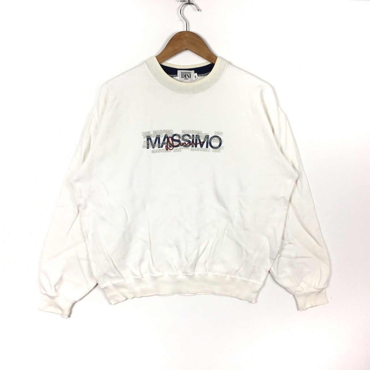 Vintage Vintage MASSIMO DINI ITALY ParisEmbroidered White Sweatshirt Size US XL / EU 56 / 4 - 1 Thumbnail