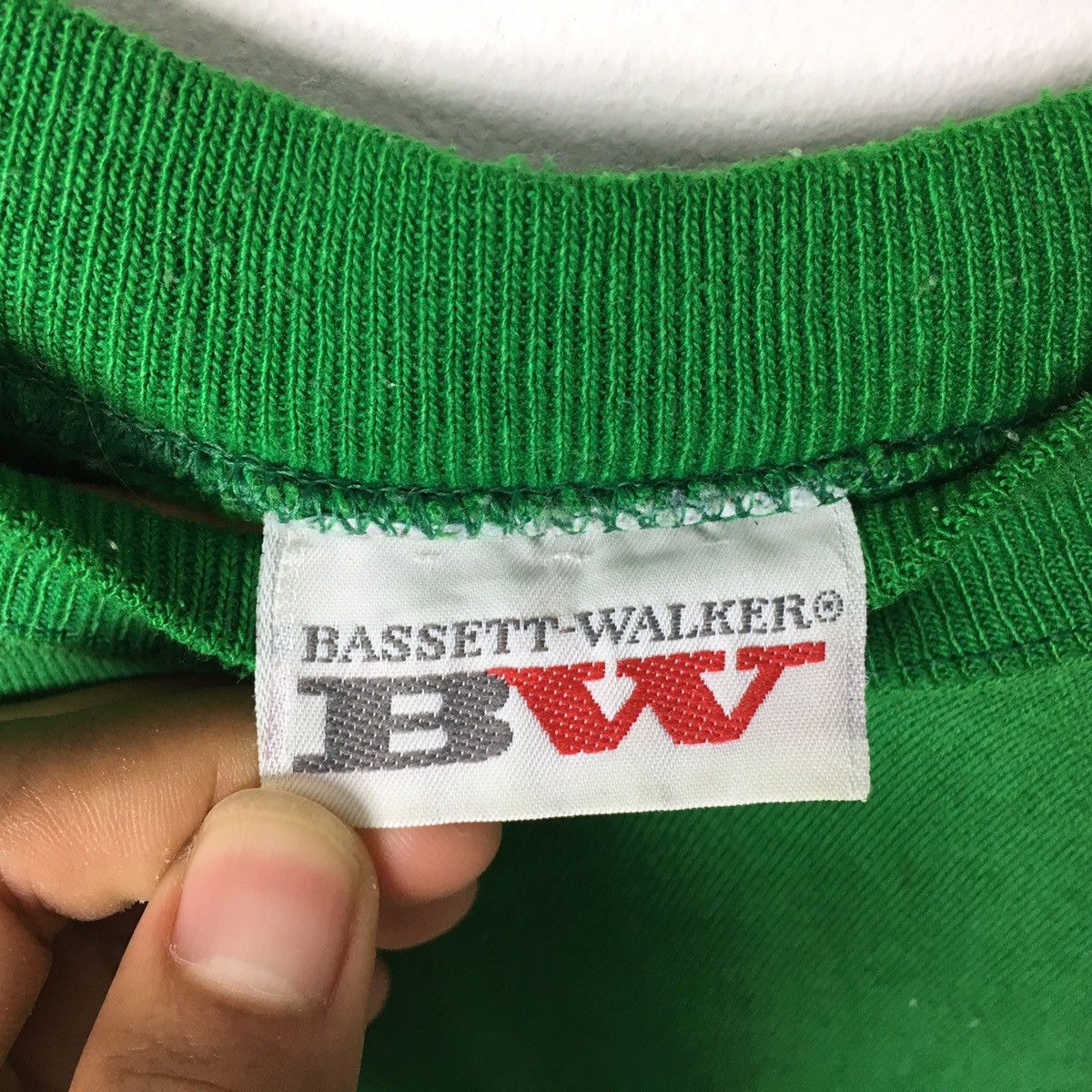 Vintage Vintage 90s BASSETT WALKER USA Booker Arts Magnet School Size US L / EU 52-54 / 3 - 3 Thumbnail