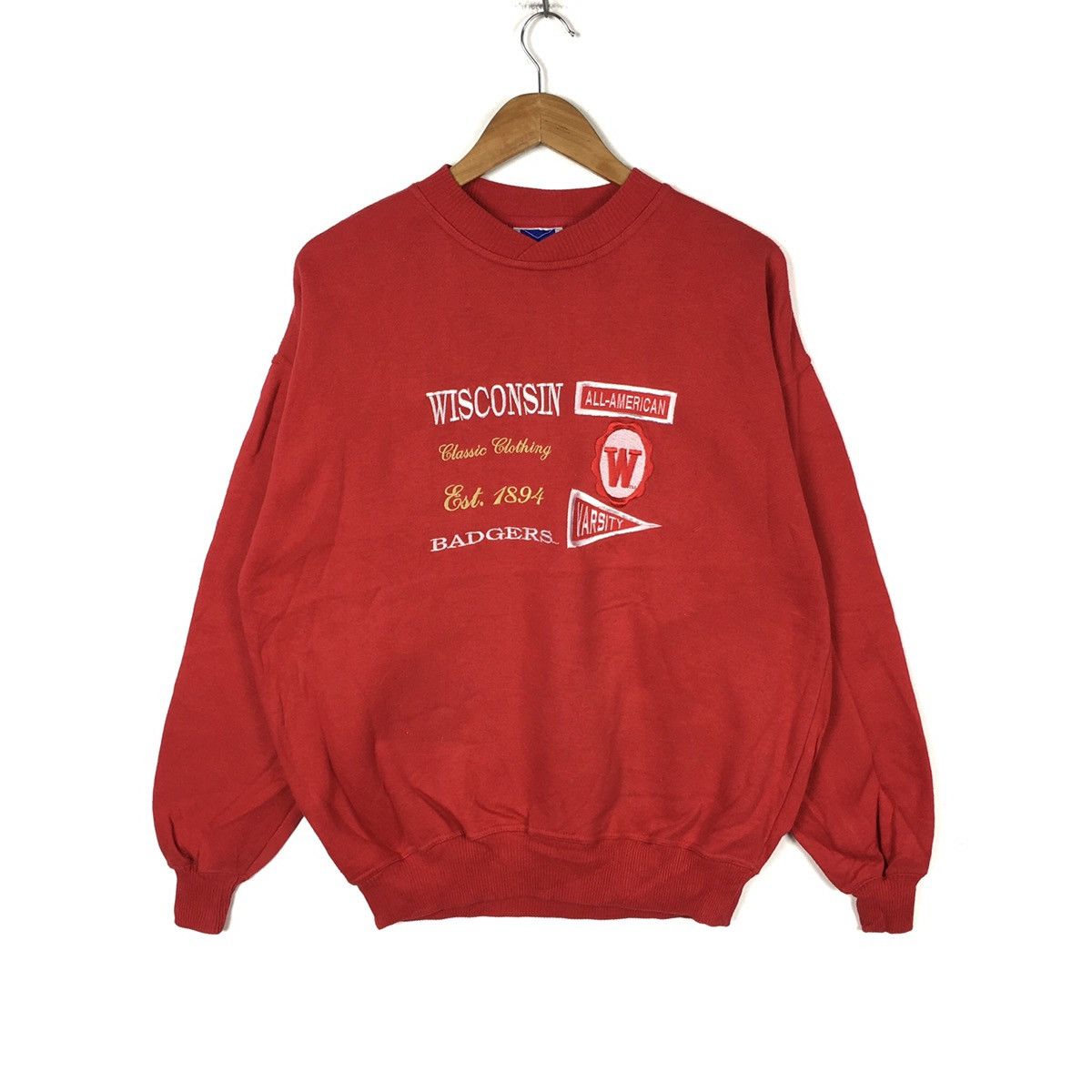 Vintage Vintage BADGERS WISCONSIN USA Memorabilia Red Sweatshirt Size US M / EU 48-50 / 2 - 1 Thumbnail