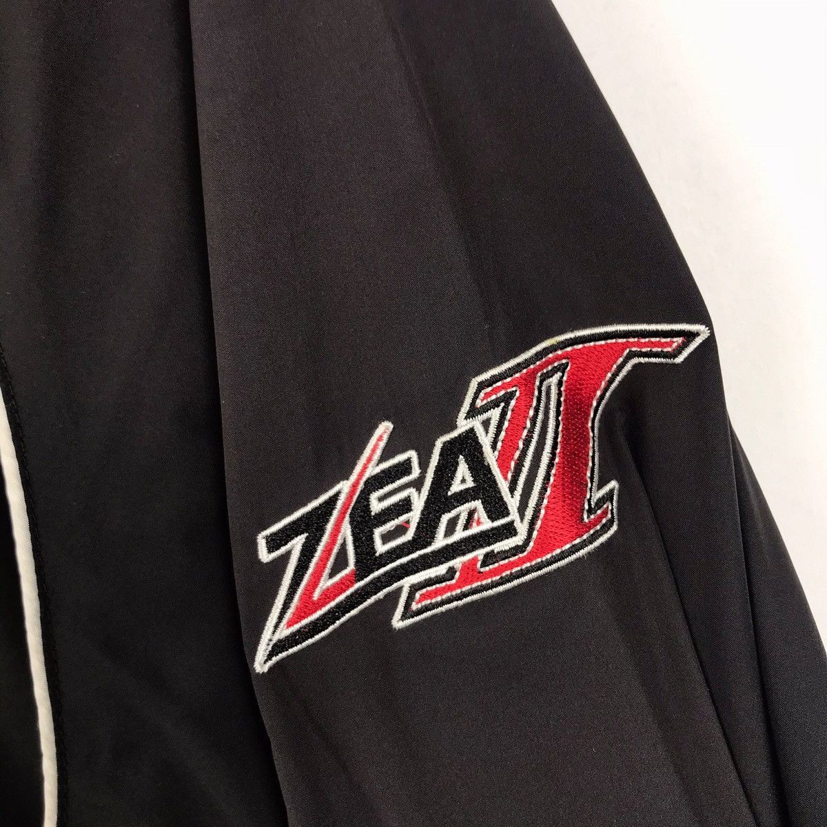 Vintage GOOD YEAR RACING Team Black Windbreaker Jacket Size US L / EU 52-54 / 3 - 5 Thumbnail