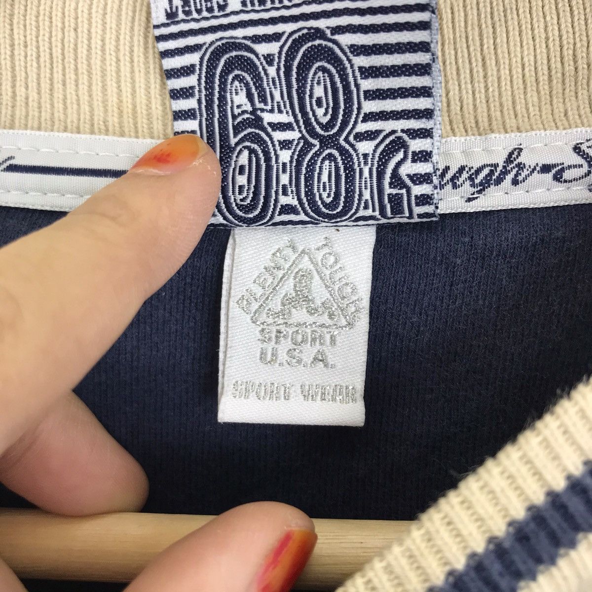 Vintage Vintage 90s PLENTY TOUGH SPORT Usa Blue Sweatshirt Size US S / EU 44-46 / 1 - 5 Thumbnail