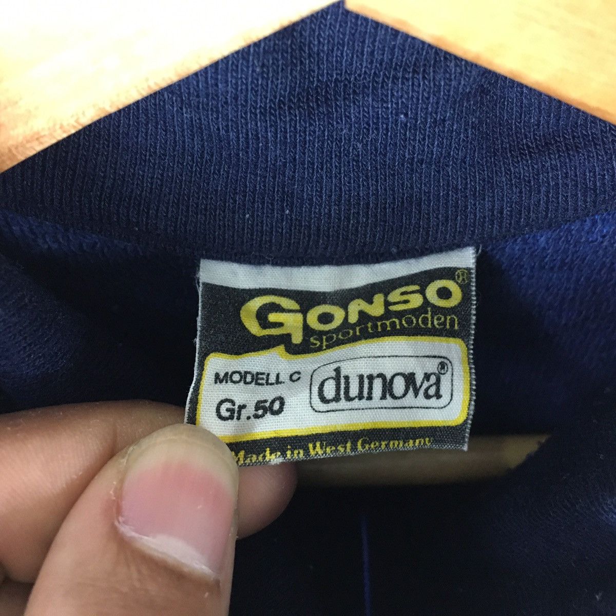Vintage Vintage 90s BUNDESWEAR WEST GERMANY Gonso Sport Blue Sweater Size US L / EU 52-54 / 3 - 3 Thumbnail