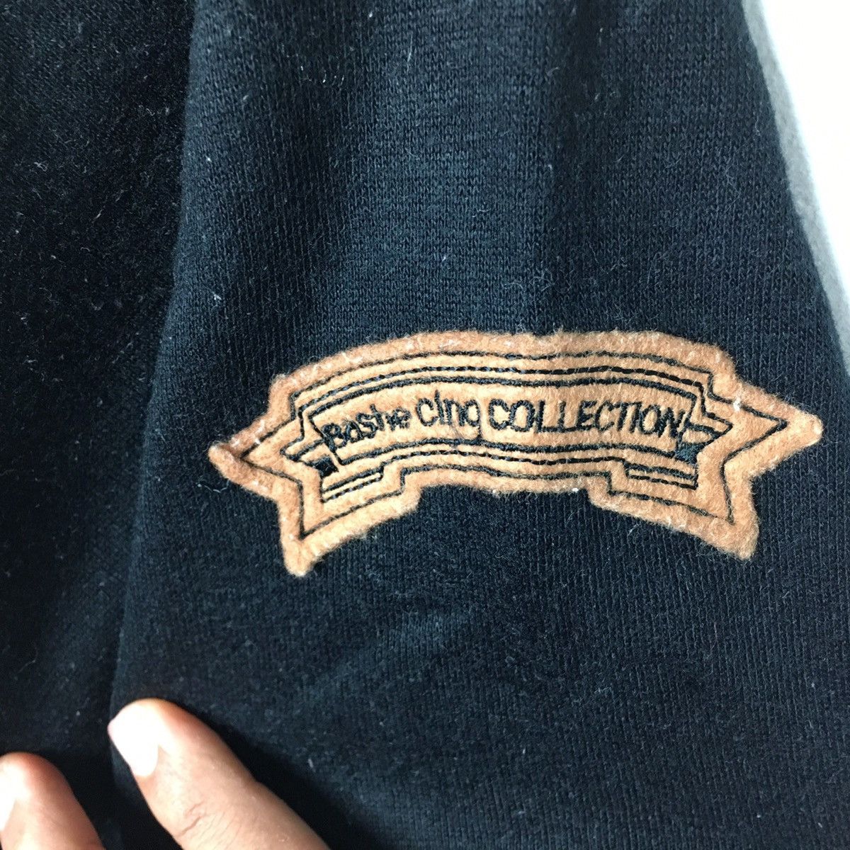 Japanese Brand × Vintage BASHE CINQ COLLECTION Japanese Brand Black Sweatshirt Size US XL / EU 56 / 4 - 5 Thumbnail