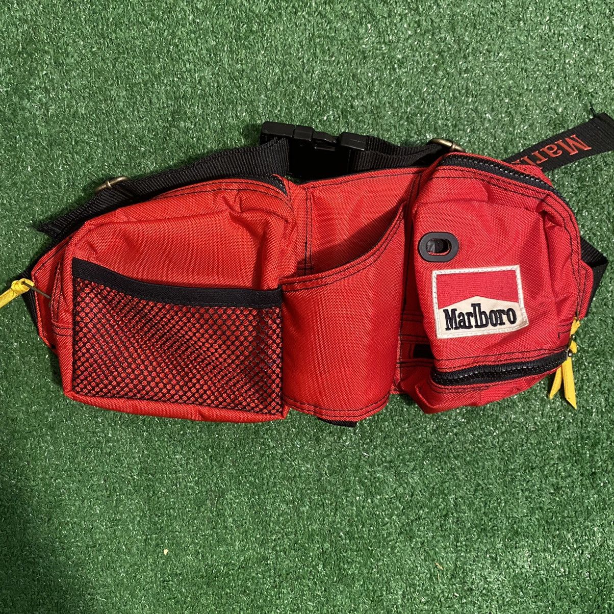 Marlboro × Vintage Vintage Marlboro Bag Size ONE SIZE - 1 Thumbnail