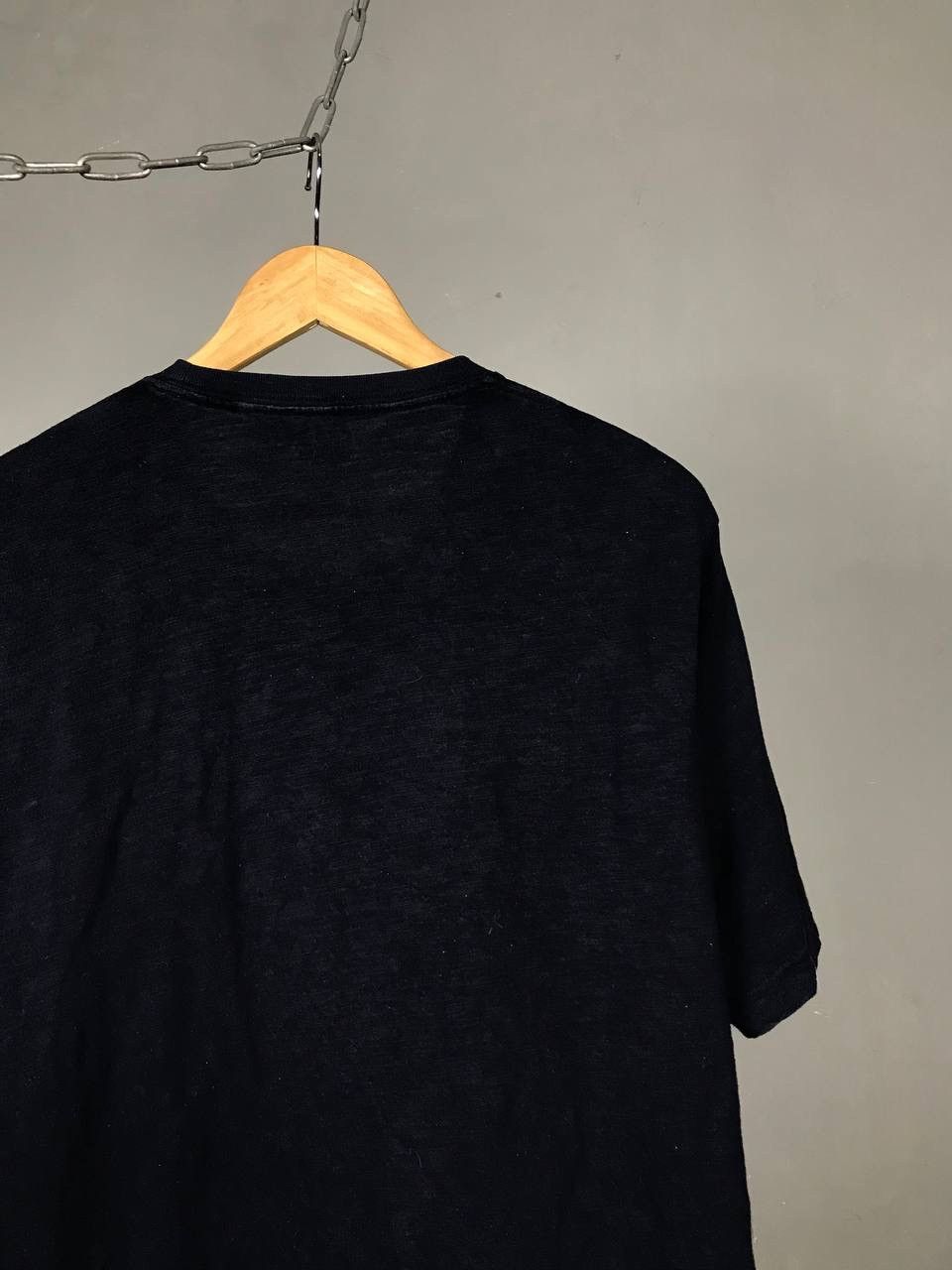 Uniqlo Uniqlo x Saka Gura Japanese brand streetwear tee Size US L / EU 52-54 / 3 - 6 Thumbnail