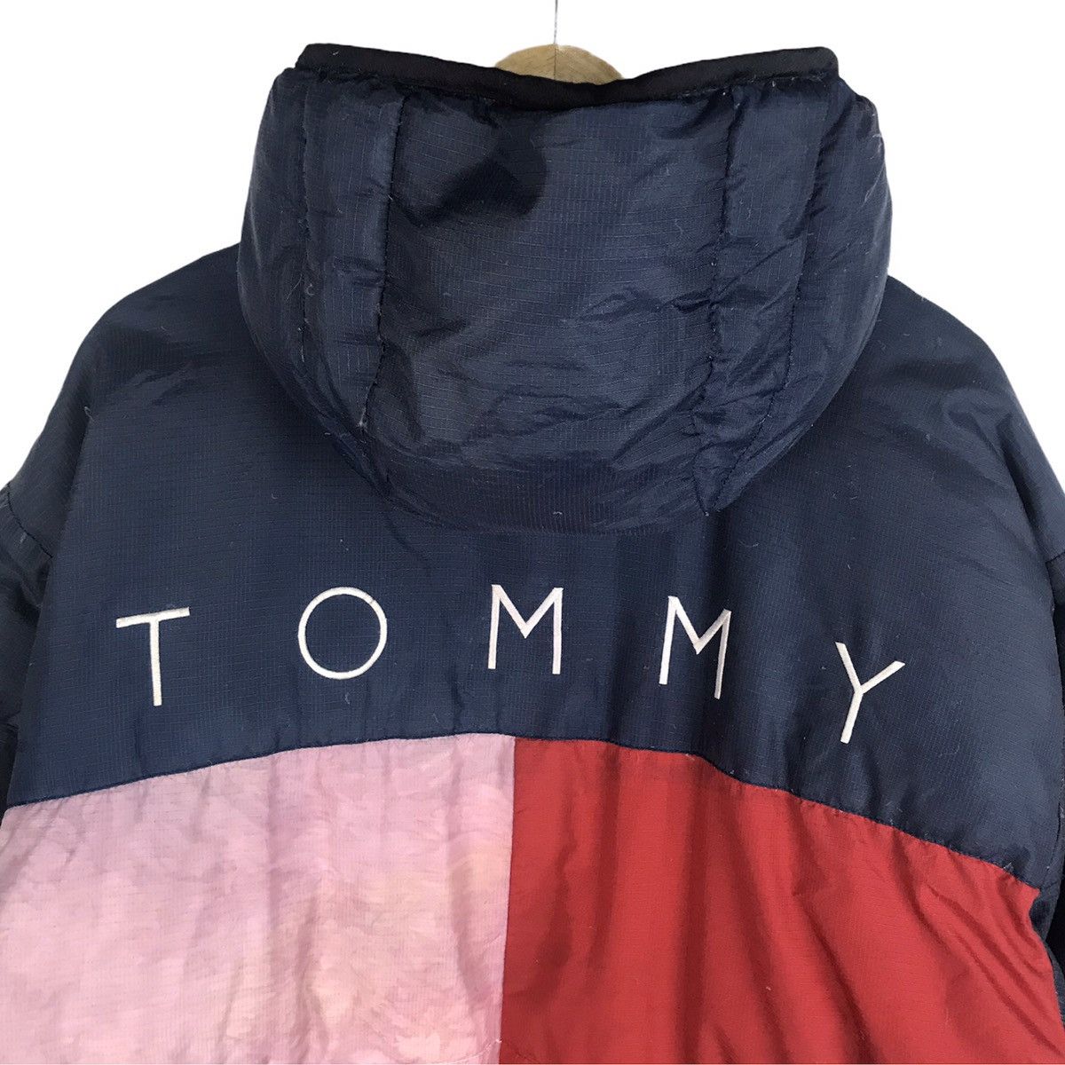 Tommy Hilfiger × Vintage Vintage 90s Tommy Hilfiger Big Flag Puffer Goose Down Jacket Size US L / EU 52-54 / 3 - 4 Thumbnail