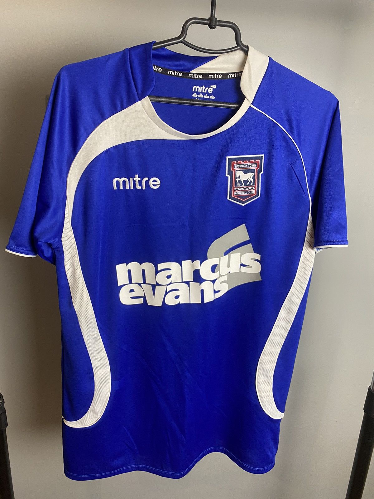 Maillot Avant le match Domicile Sweatshirt Ipswich Town 2025-26