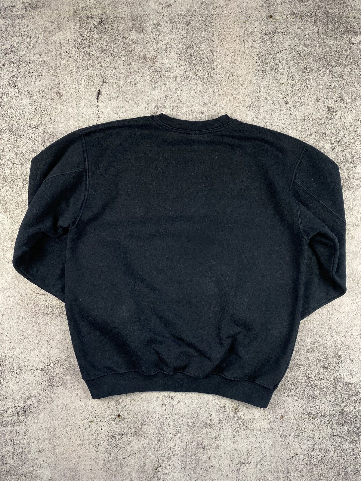 Carhartt Vintage 90s Carhartt Embroidered Spell Out Logo sweatshirt Size US L / EU 52-54 / 3 - 9 Thumbnail