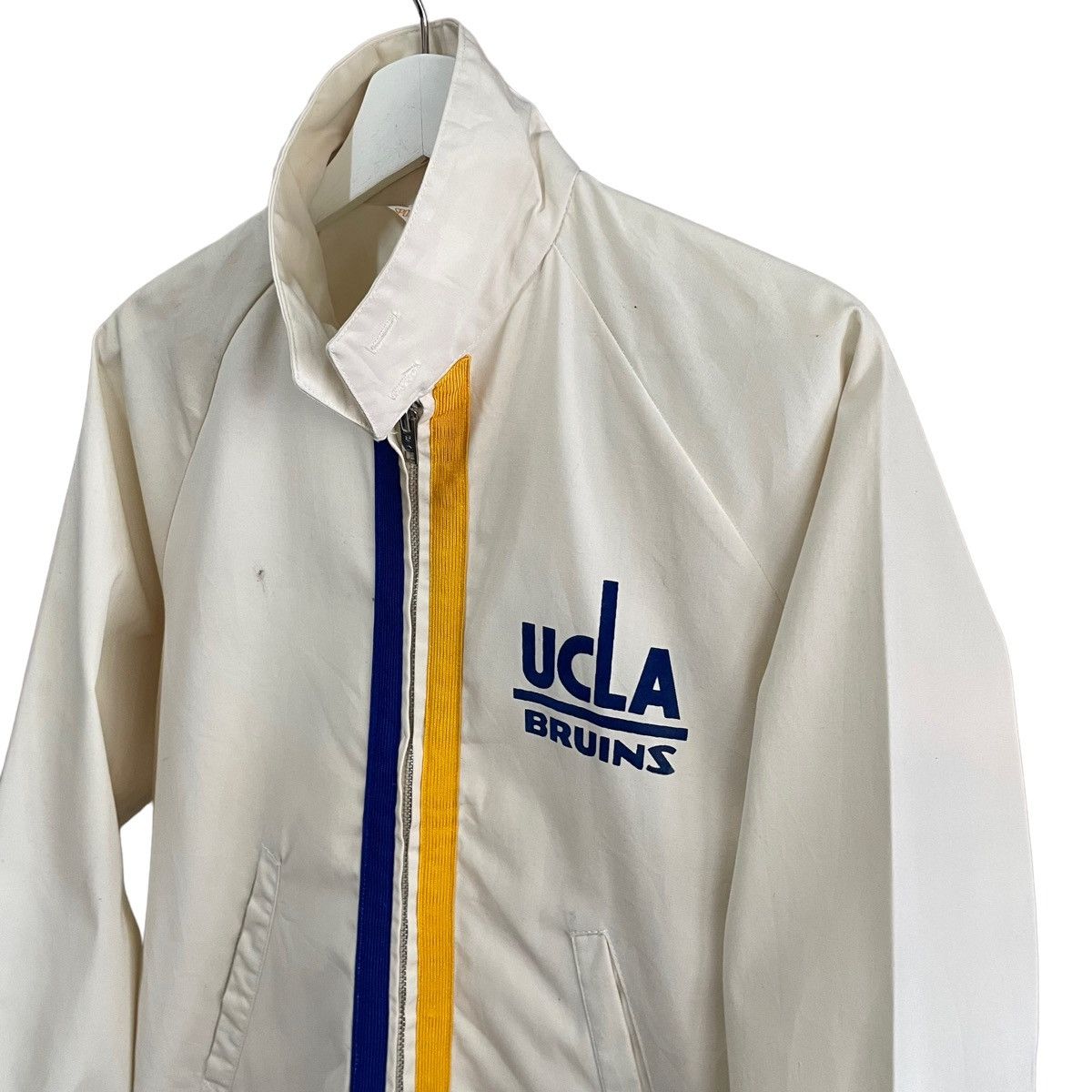 Vintage 💥 70s UCLA BRUIN ZIPPER LIGHT JACKET Size US M / EU 48-50 / 2 - 5 Thumbnail
