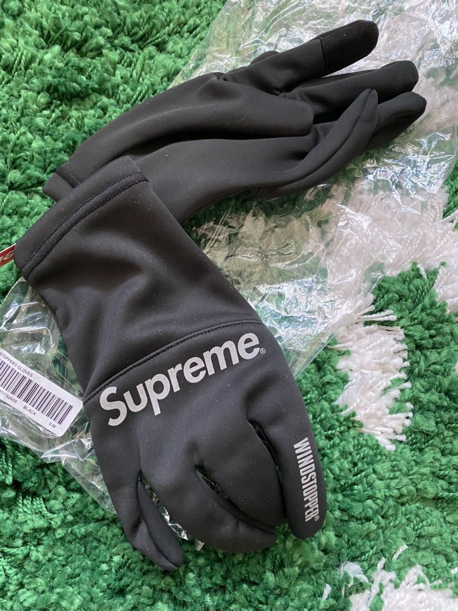 Supreme Windstopper Gloves | Grailed Supreme Windstopper Gloves | Grailed