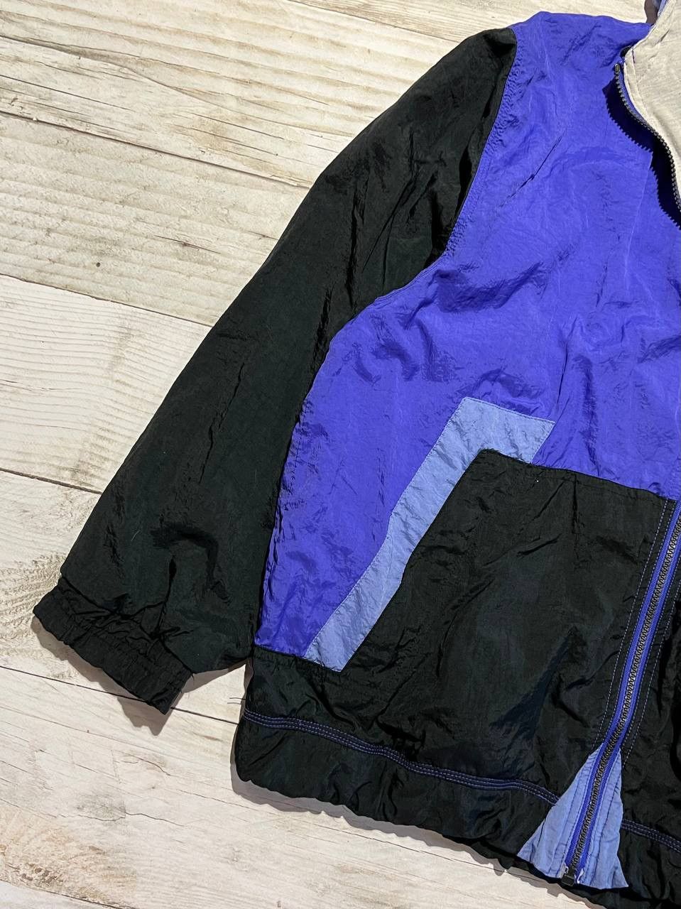 Nike Vintage Nike Windbreaker Nylon Track Jacket Size US M / EU 48-50 / 2 - 6 Thumbnail