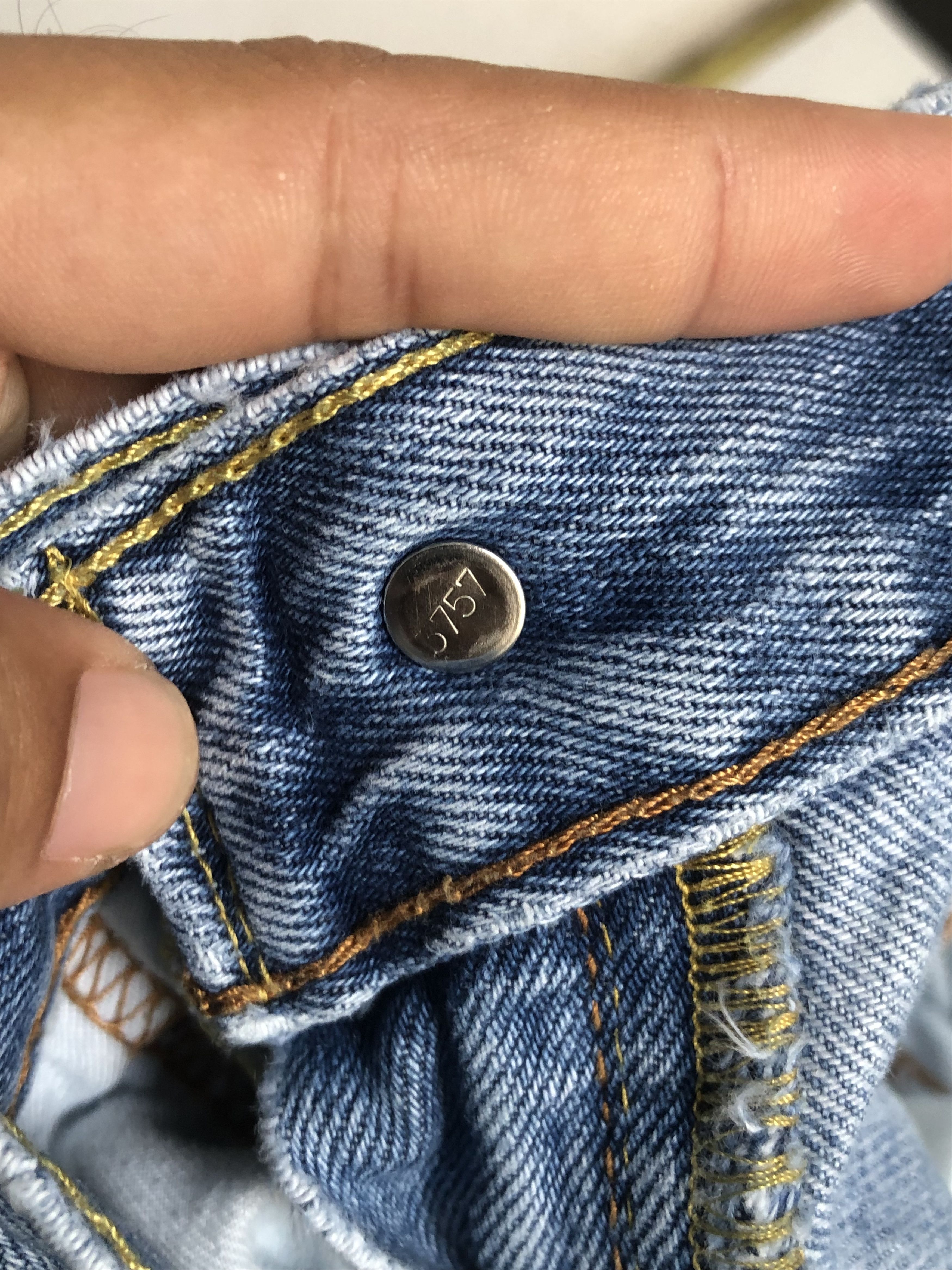 Levi's × Vintage Vintage Levis 514 Jean L332 Size US 31 - 6 Thumbnail