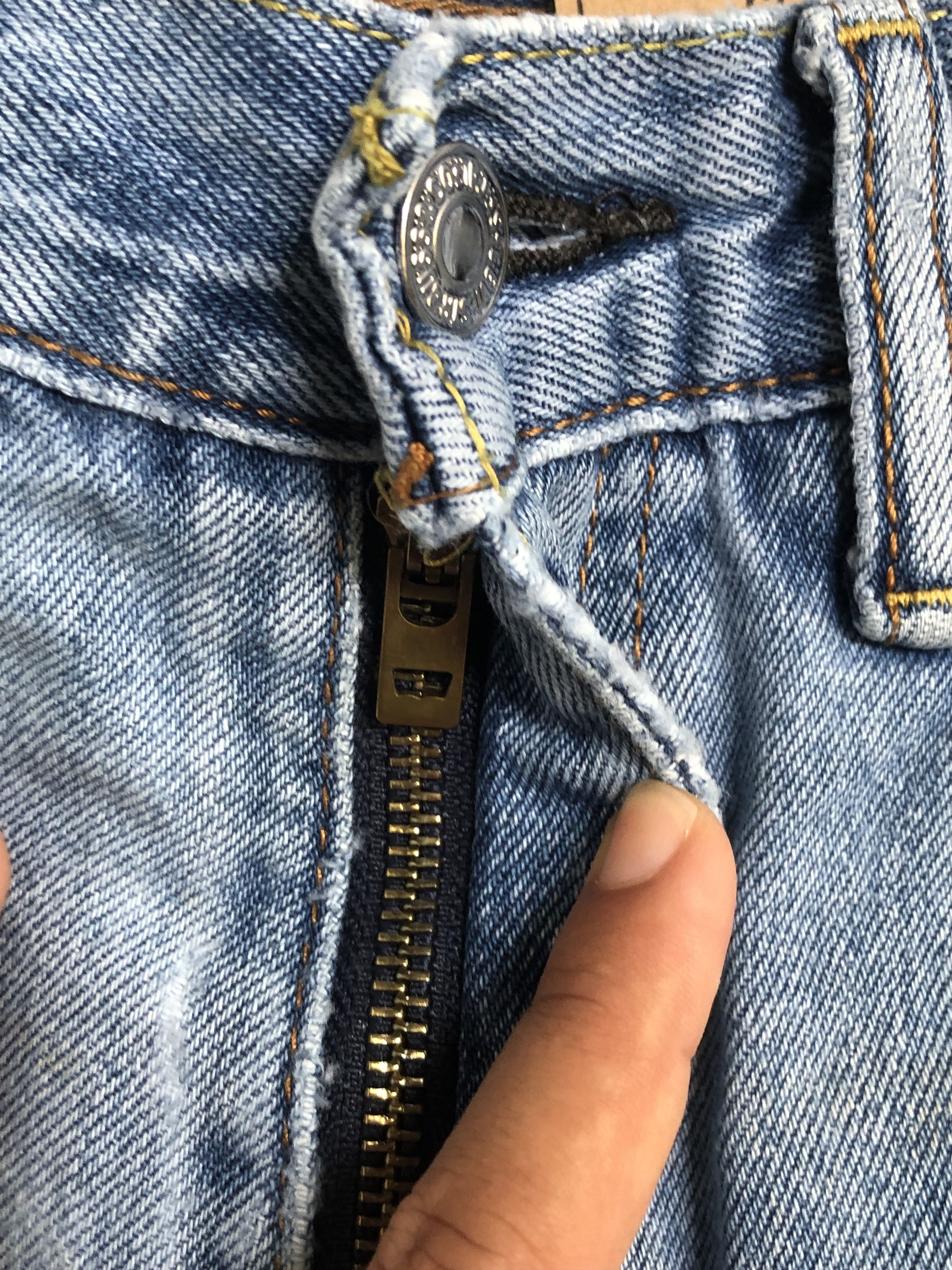 Levi's × Vintage Vintage Levis 514 Jean L332 Size US 31 - 5 Thumbnail