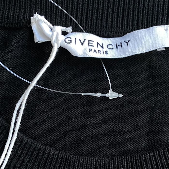 Givenchy on sale lion jumper