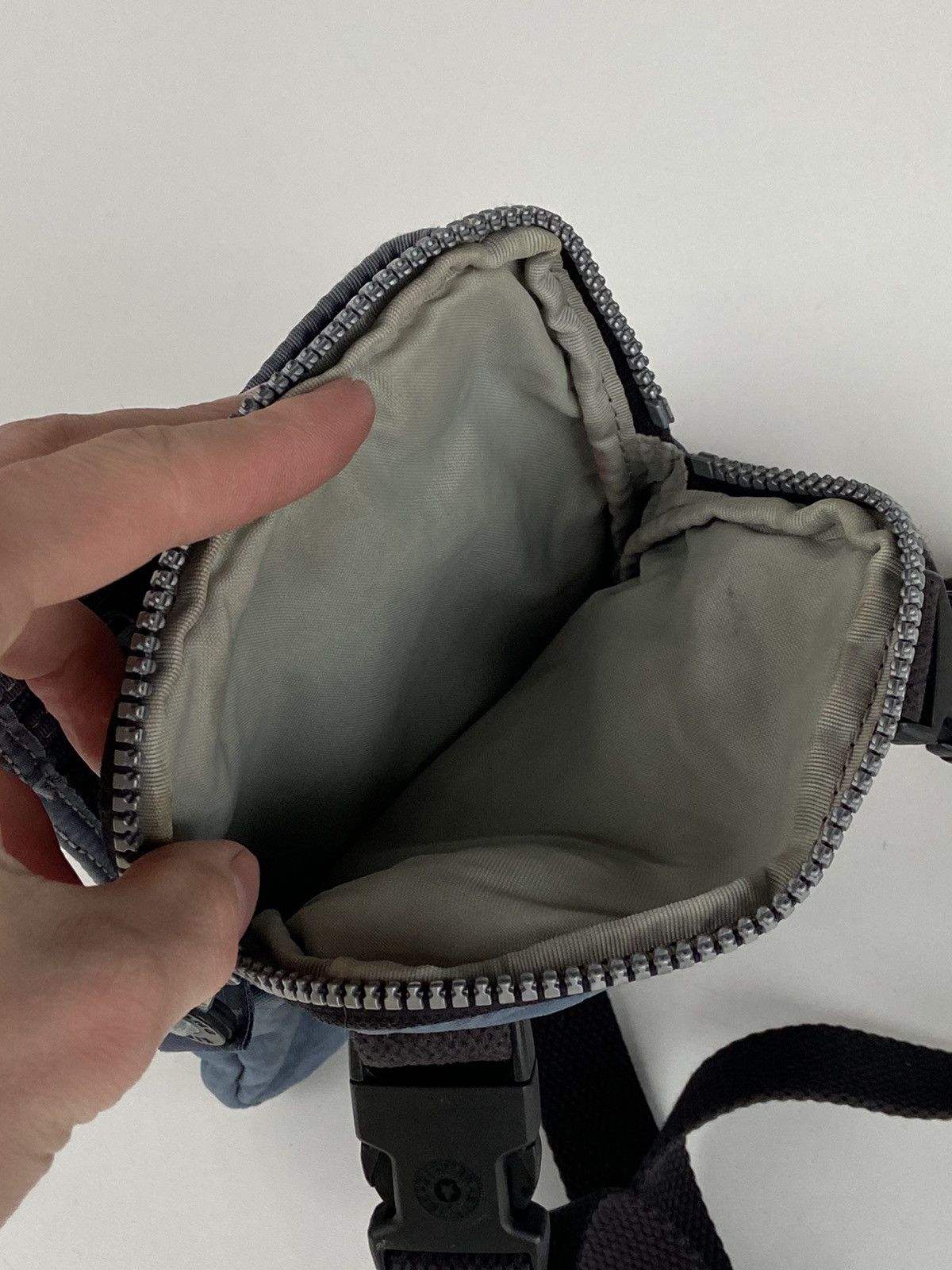 Vintage Vintage Kipling Y2K Bag Messenger Size ONE SIZE - 13 Thumbnail