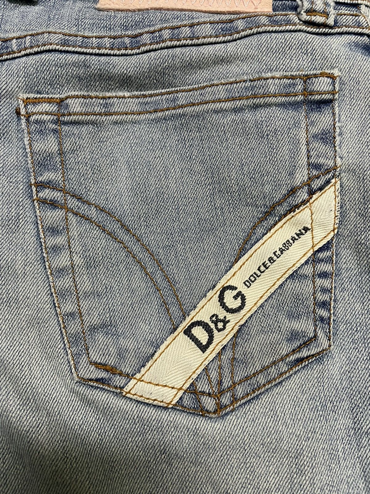 Dolce & Gabbana Vintage Dolce & Gabbana Distressed Denim Size US 26 / EU 42 - 14 Thumbnail