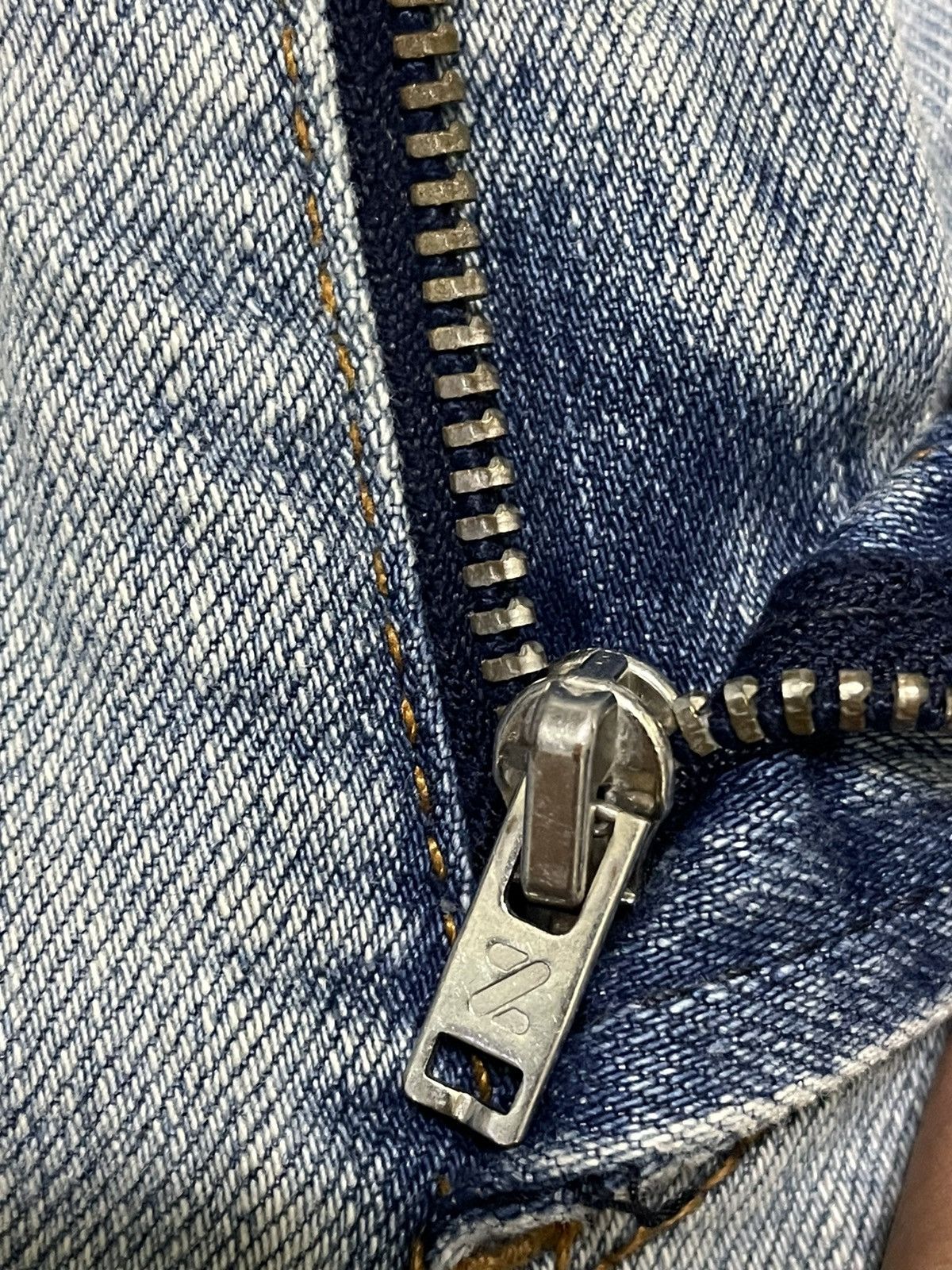 Dolce & Gabbana Vintage Dolce & Gabbana Distressed Denim Size US 26 / EU 42 - 9 Thumbnail