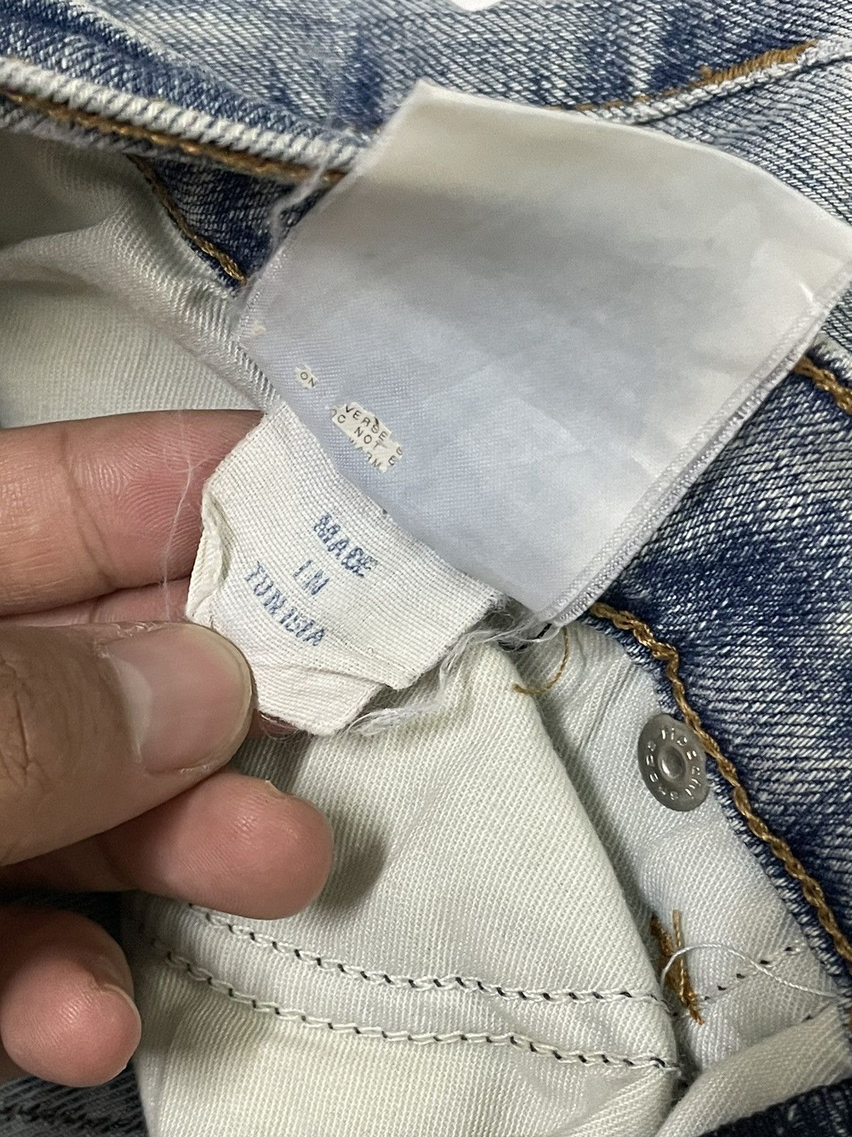 Dolce & Gabbana Vintage Dolce & Gabbana Distressed Denim Size US 26 / EU 42 - 12 Thumbnail