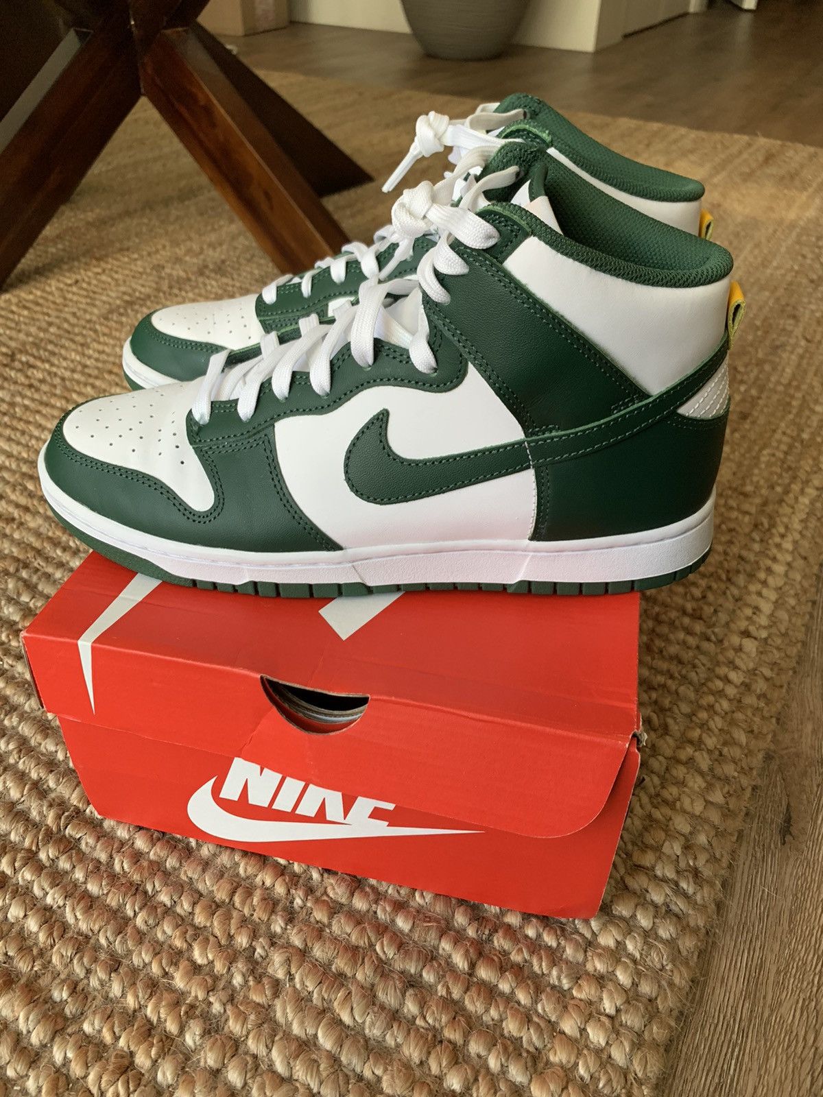 Nike Nike Dunk Hi Retro green size 9.5 Size US 9.5 / EU 42-43 - 1 Thumbnail